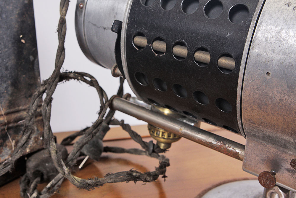 Victor Portable Stereopticon