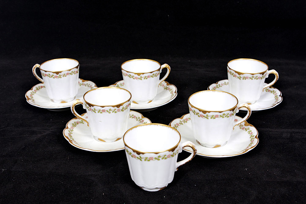 Pretty Set of Demitasse Cups and Saucers