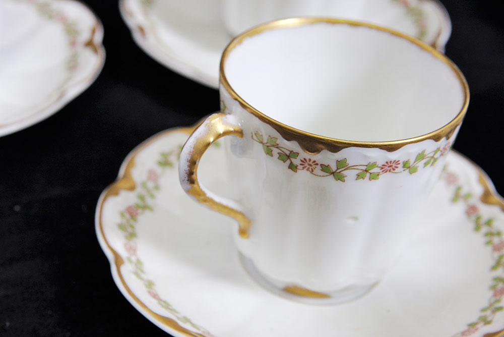 Pretty Set of Demitasse Cups and Saucers