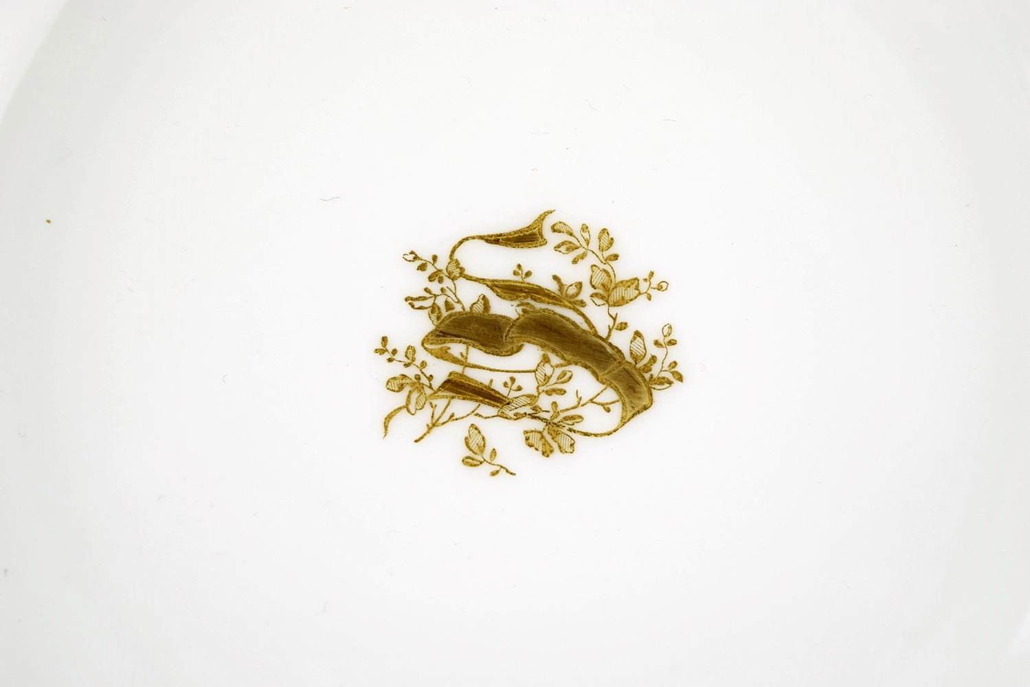 A Set of Twelve Antique Haviland & Co. Limoges Gold Rimmed Bowls