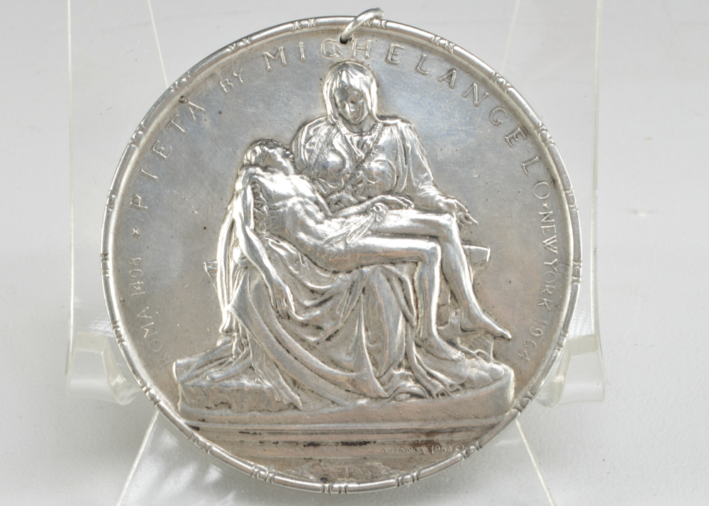 1964 Towle Pieta Sterling New York Worlds Fair Vatican Medallion