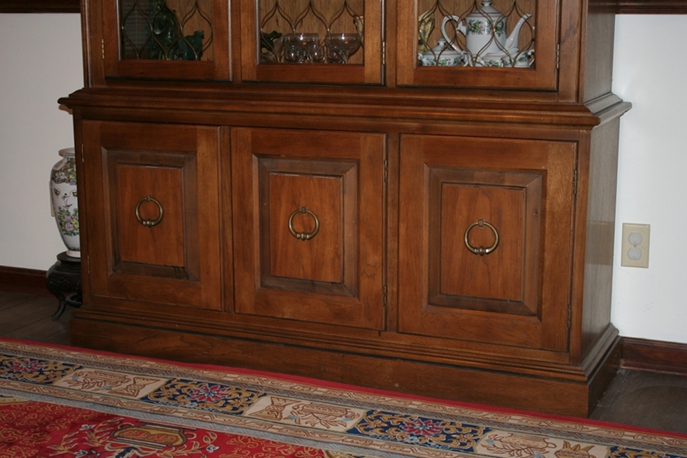 Vintage Drexel China Cabinet