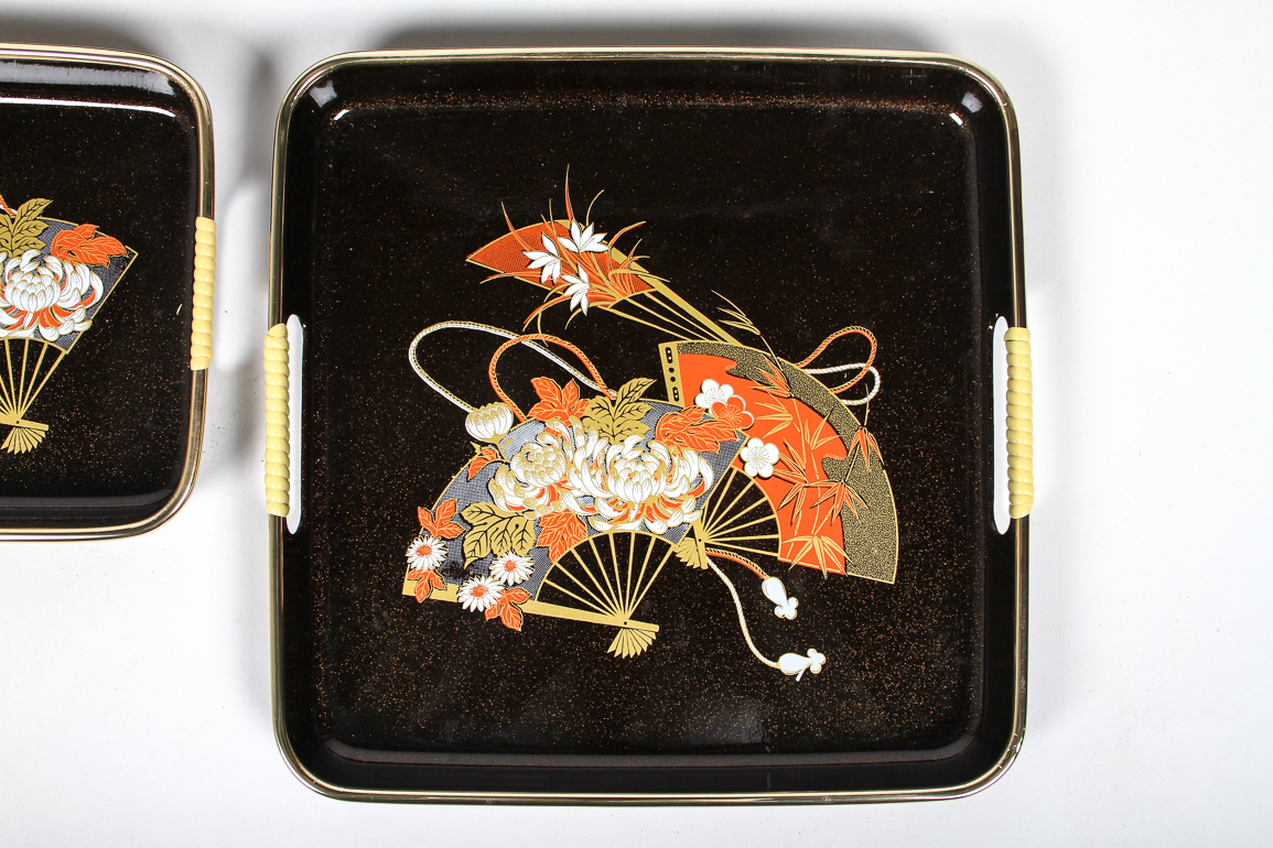 Vintage Set of Three Toyo Lacquered Nesting Trays