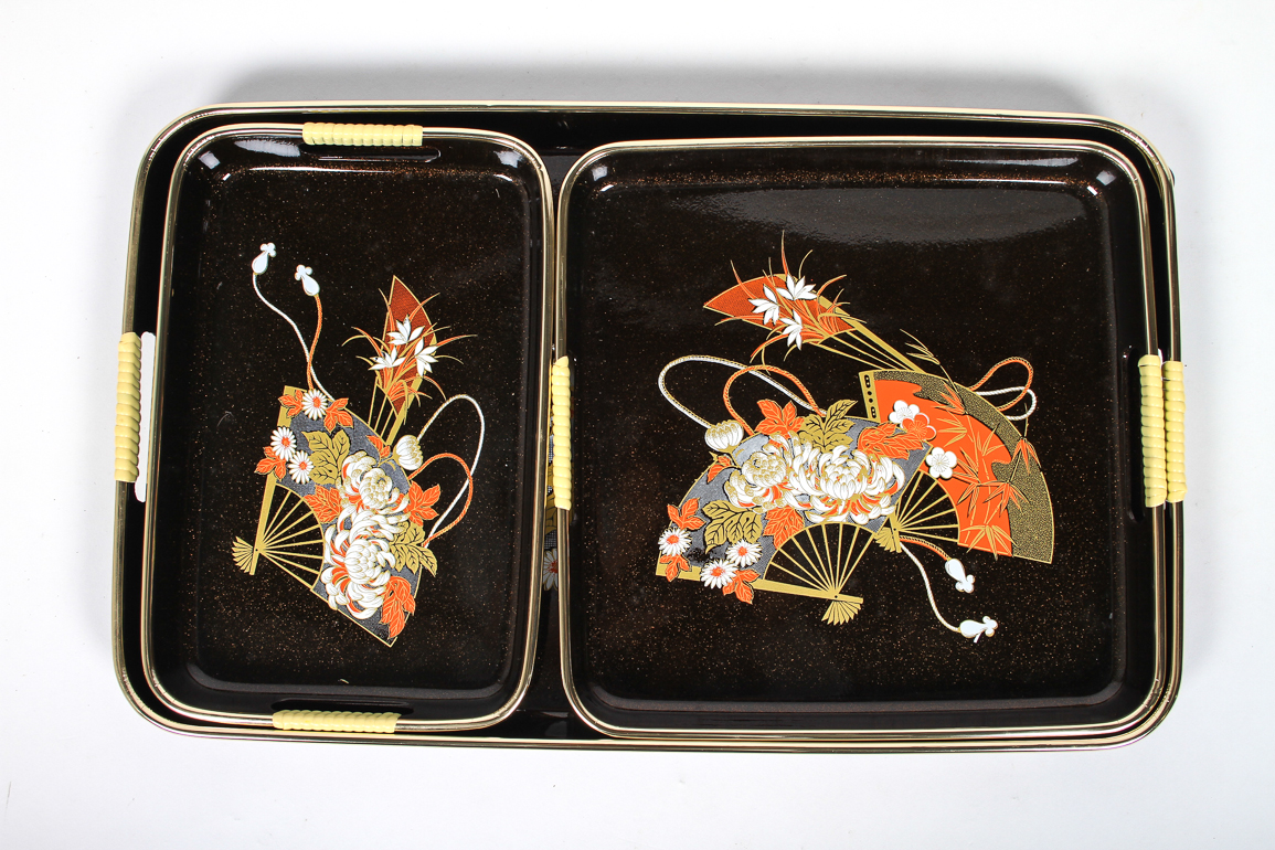 Vintage Set of Three Toyo Lacquered Nesting Trays