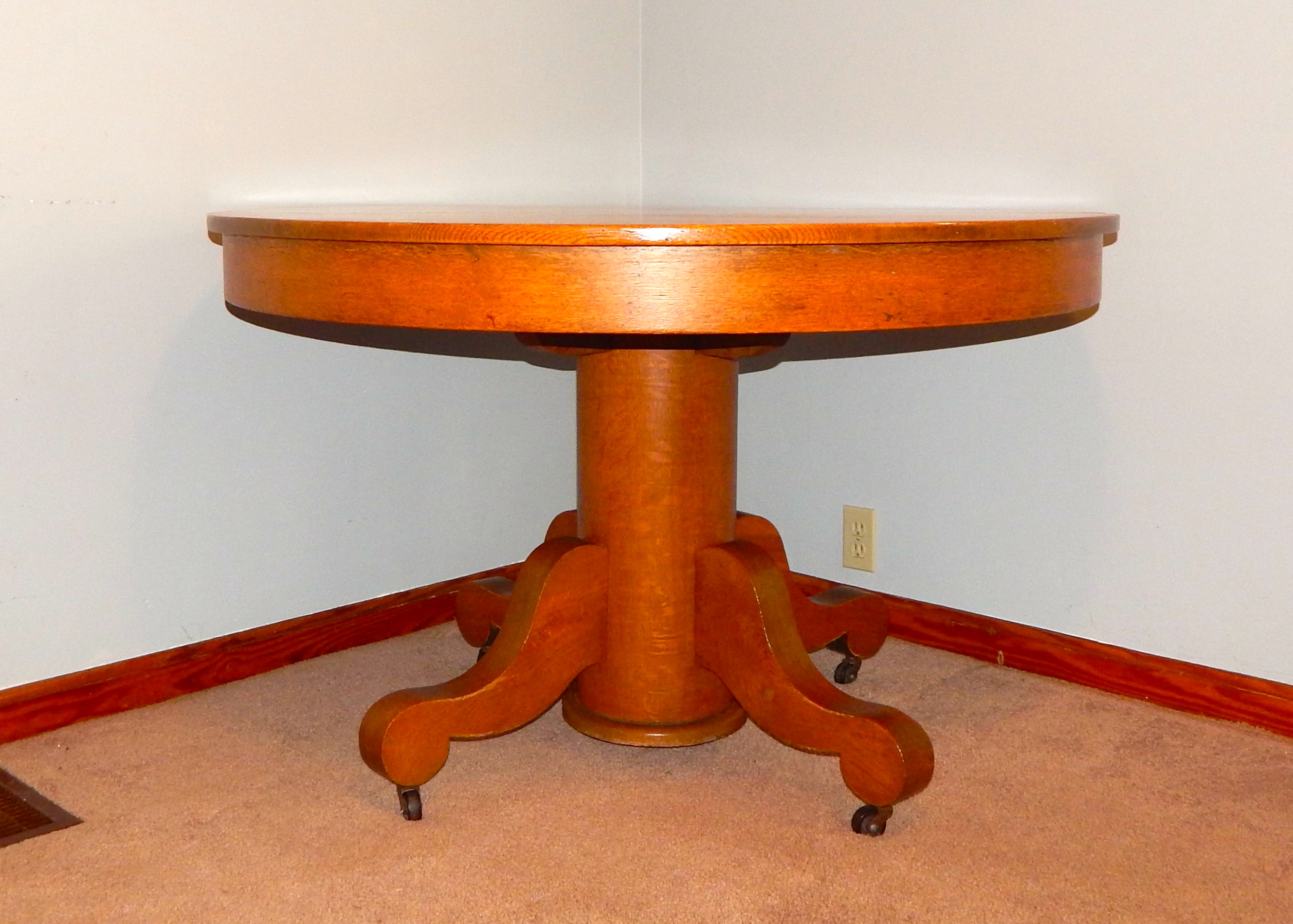 Antique Round Oak Table