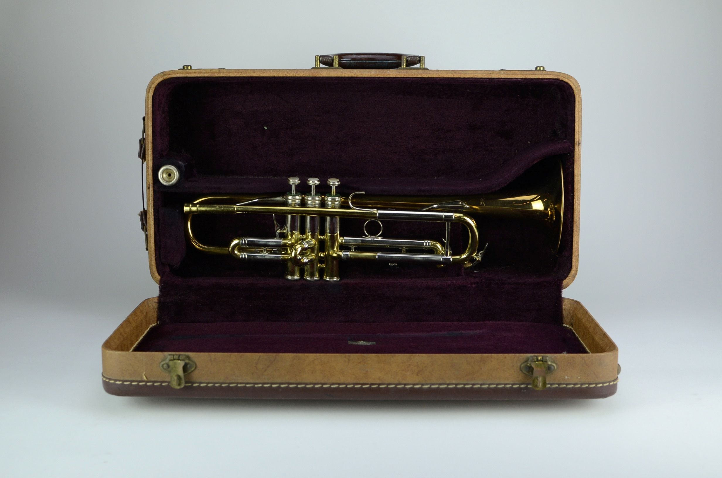Holton Professional Trumpet, Symphony Series