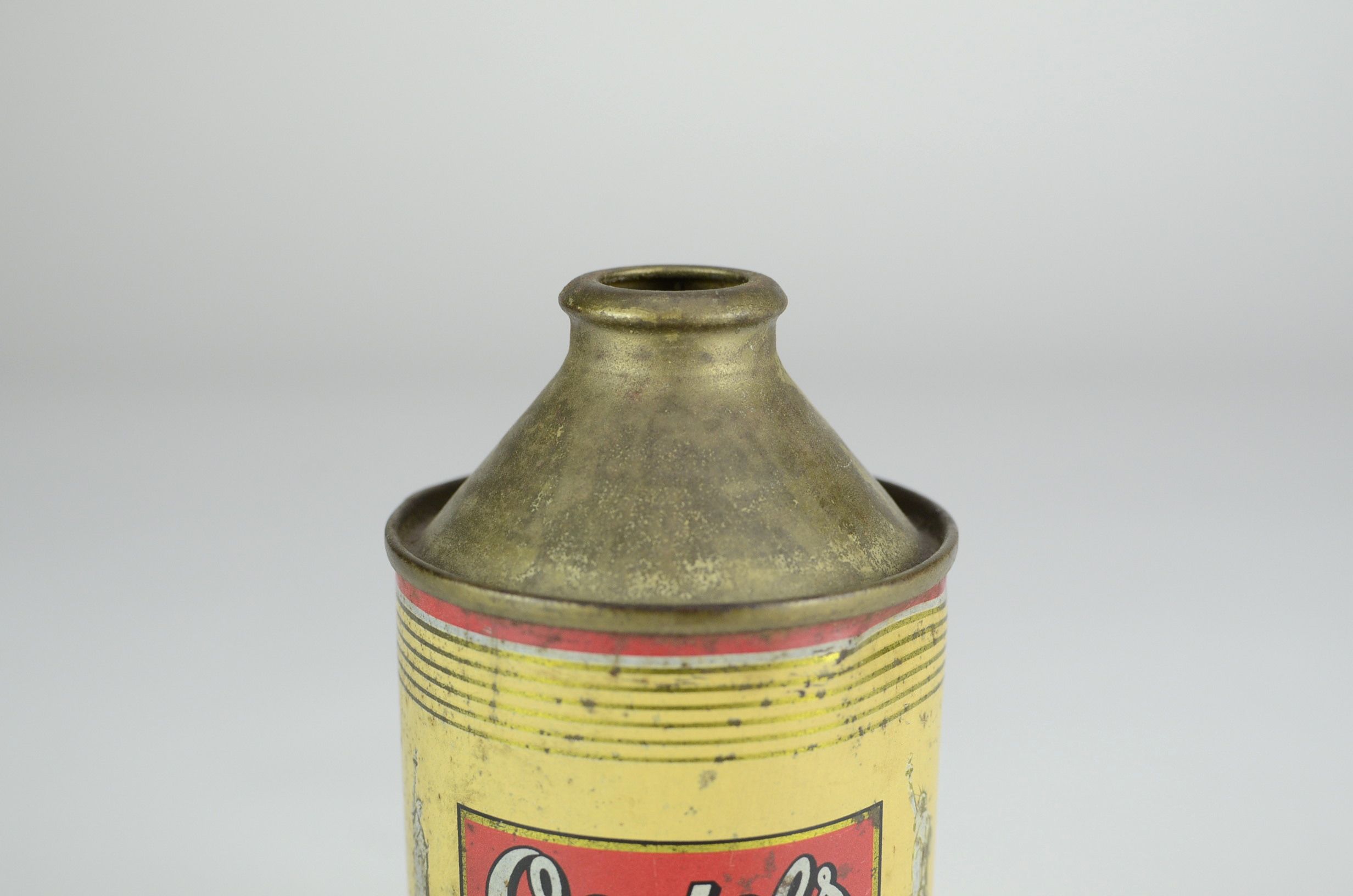 Oertels & White Seal Vintage Cone Top Beer Cans