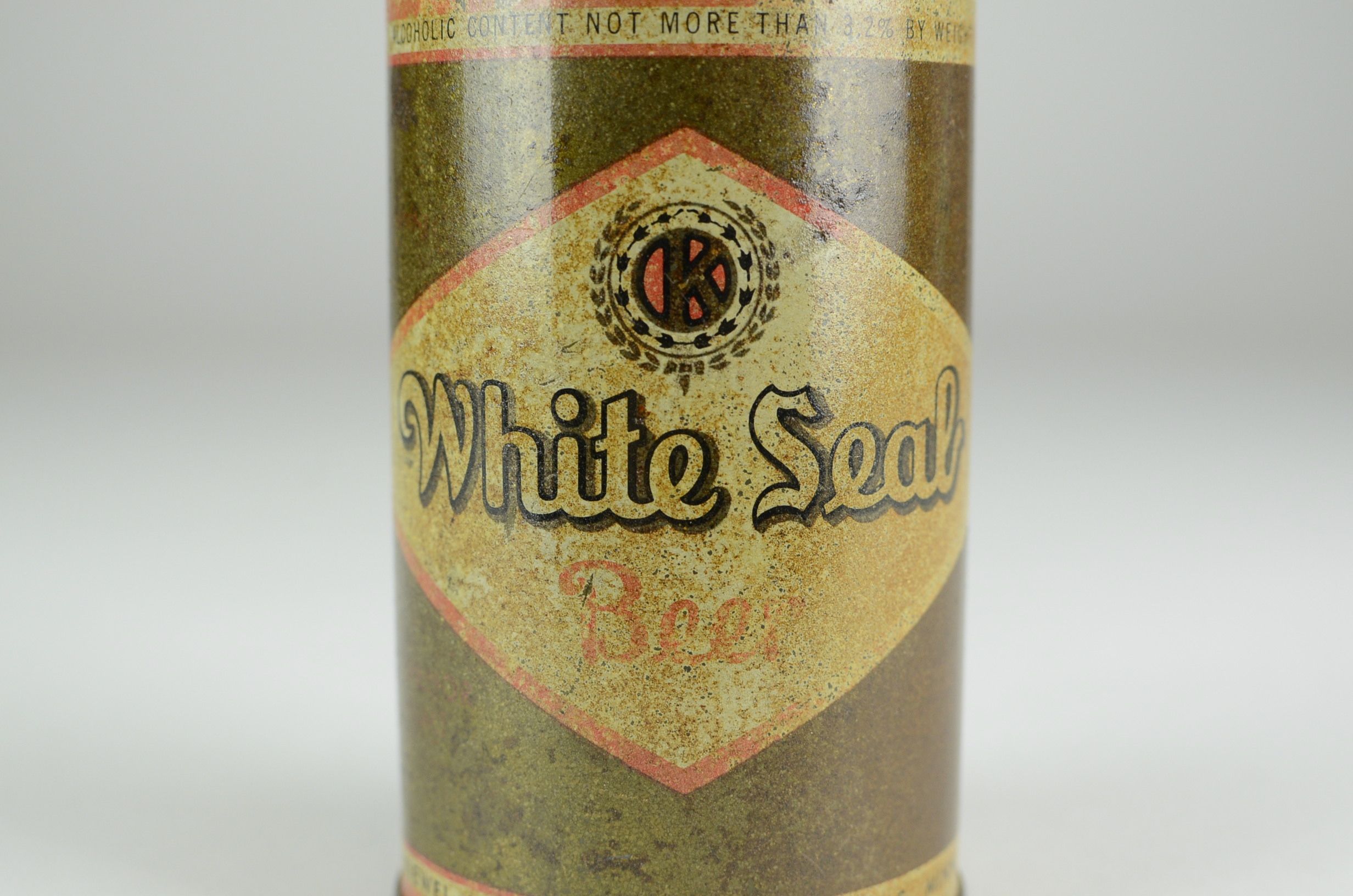 Oertels & White Seal Vintage Cone Top Beer Cans