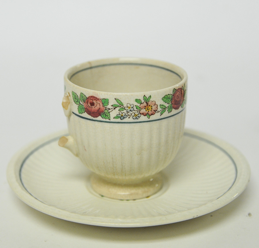 Set of Four Antique Belmar Wedgwood Demitasse Cups and Saucers