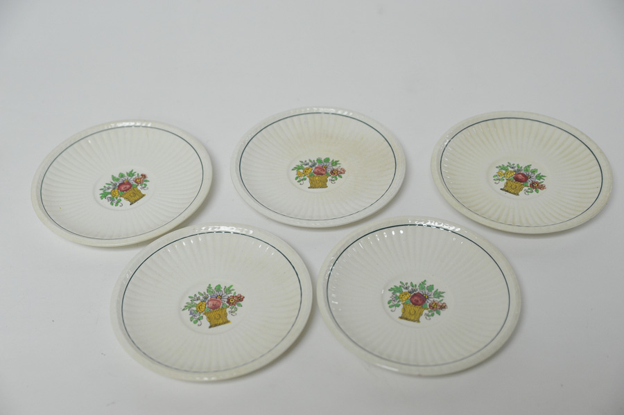 Set of Four Antique Belmar Wedgwood Demitasse Cups and Saucers