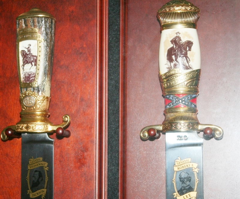 Civil War Decor Lot with Franklin Mint Collectibles