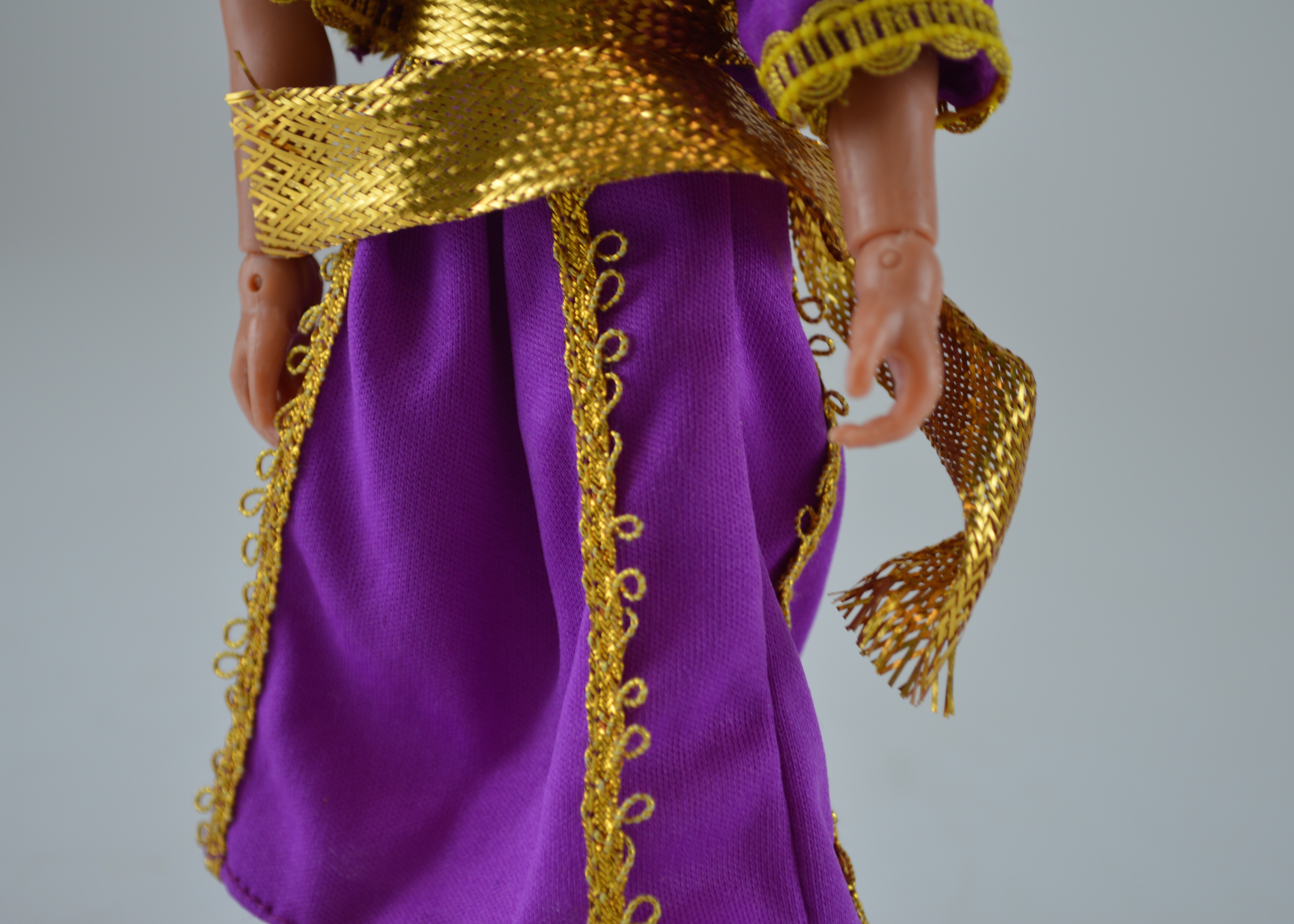 Vintage International Dolls and Windmill Tapestry