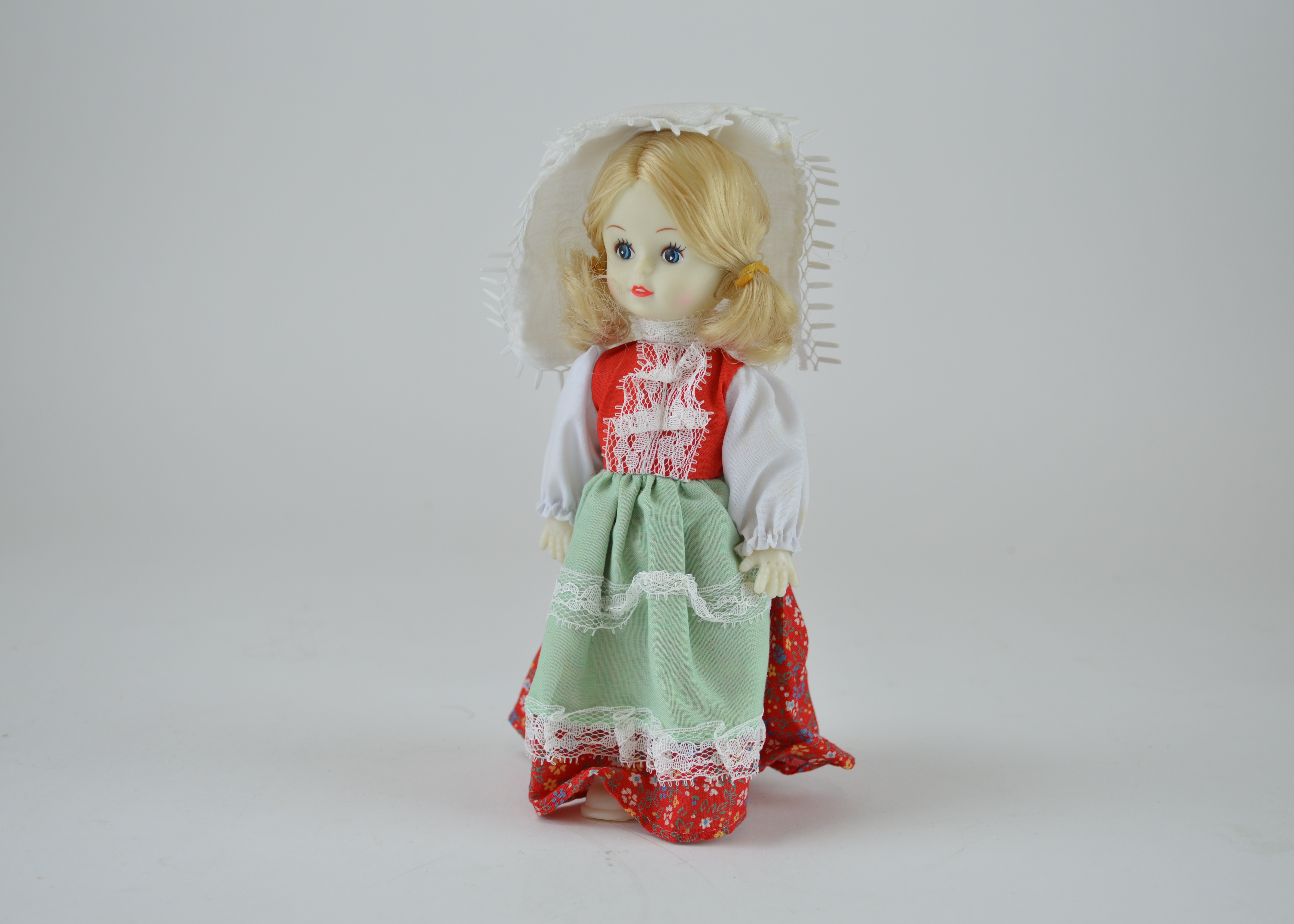 Vintage International Dolls and Windmill Tapestry