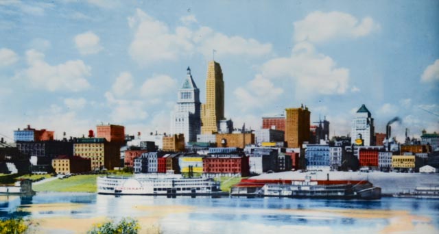 "Schoenling" Beer Sign with Cincinnati Skyline
