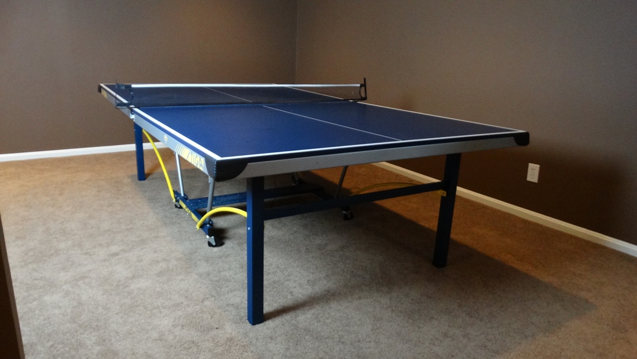Stiga ST3000 Table Tennis Table
