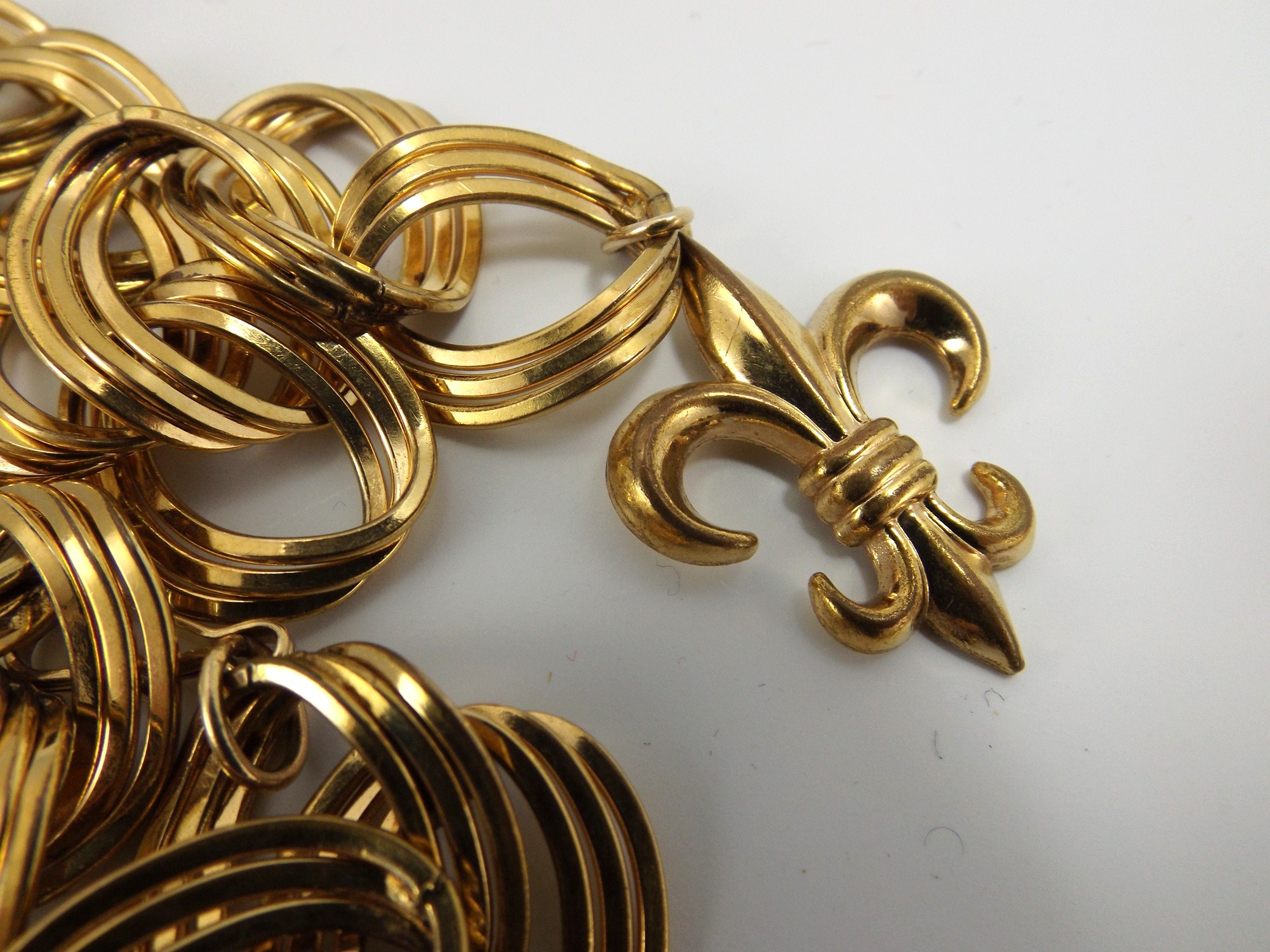 Chic Gold Mesh Bib Necklace, Bill Blass Watch, Glam Pendants