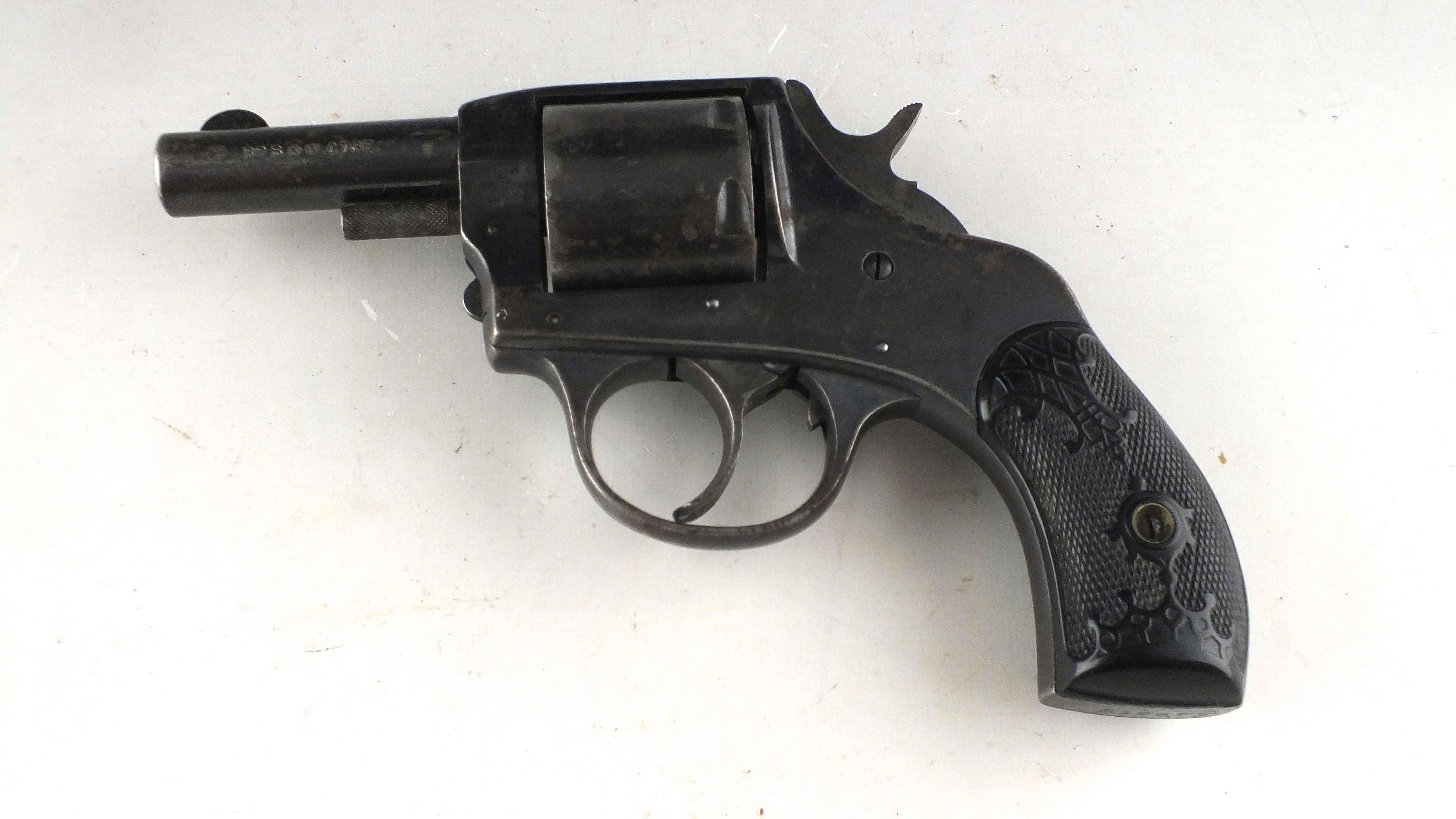 H & R 32 Smith & Wesson CTGE Handgun