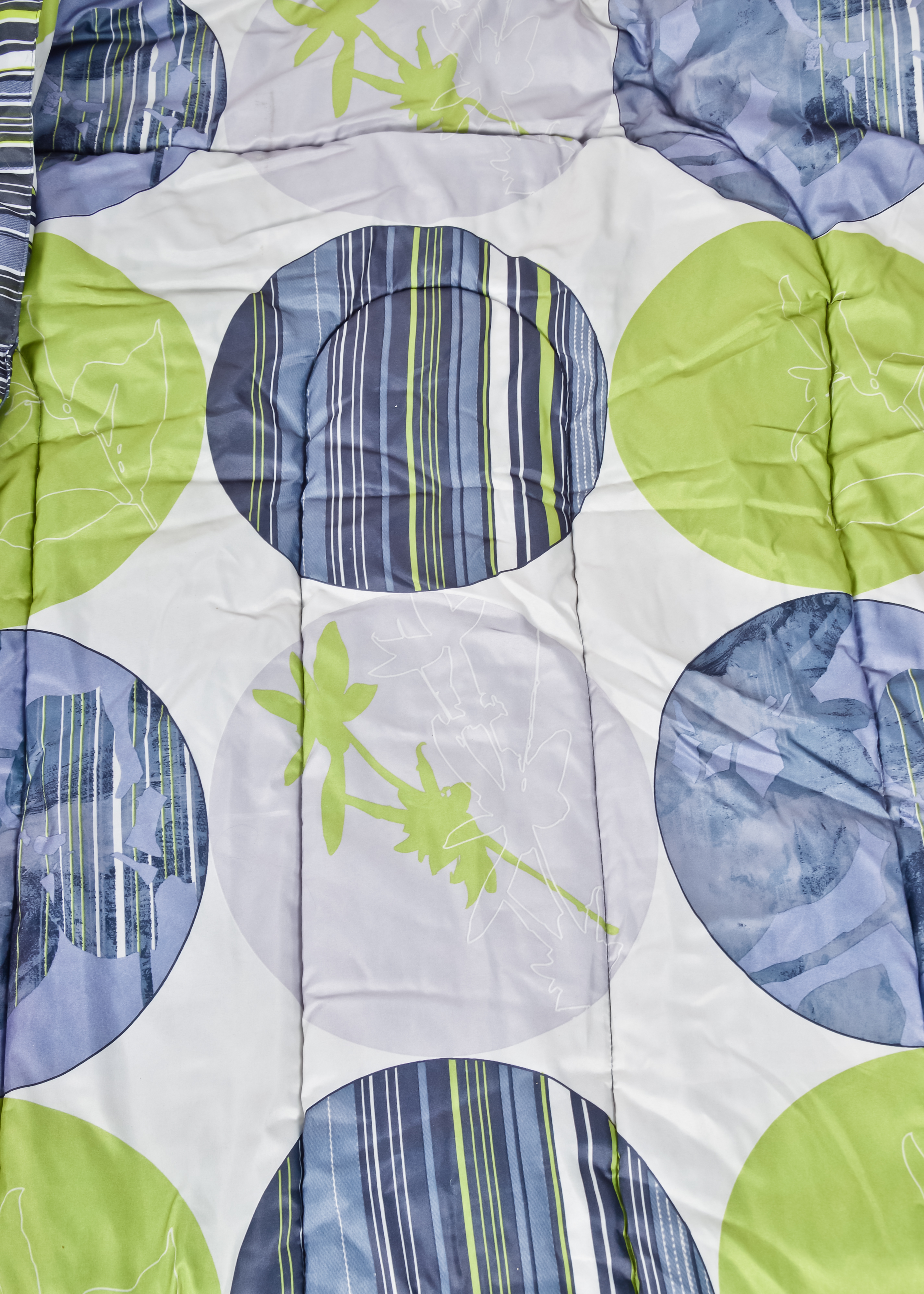 Full Sized Reversible Bed Set