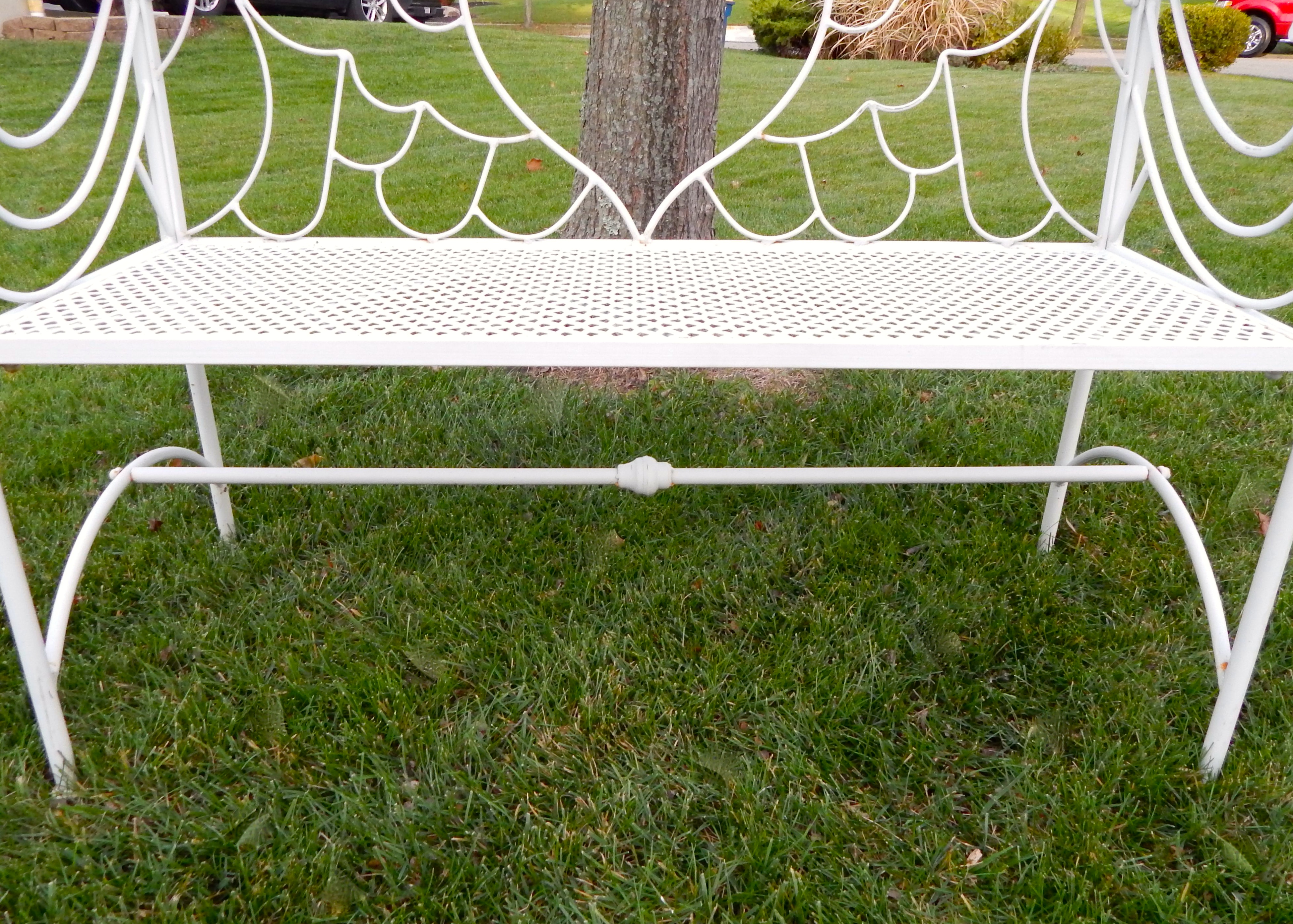 White Metal Garden Bench