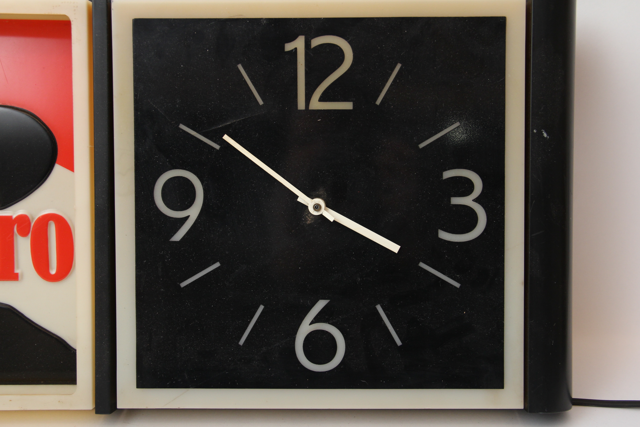 Marlboro Light Up Horizontal/Vertical Clock