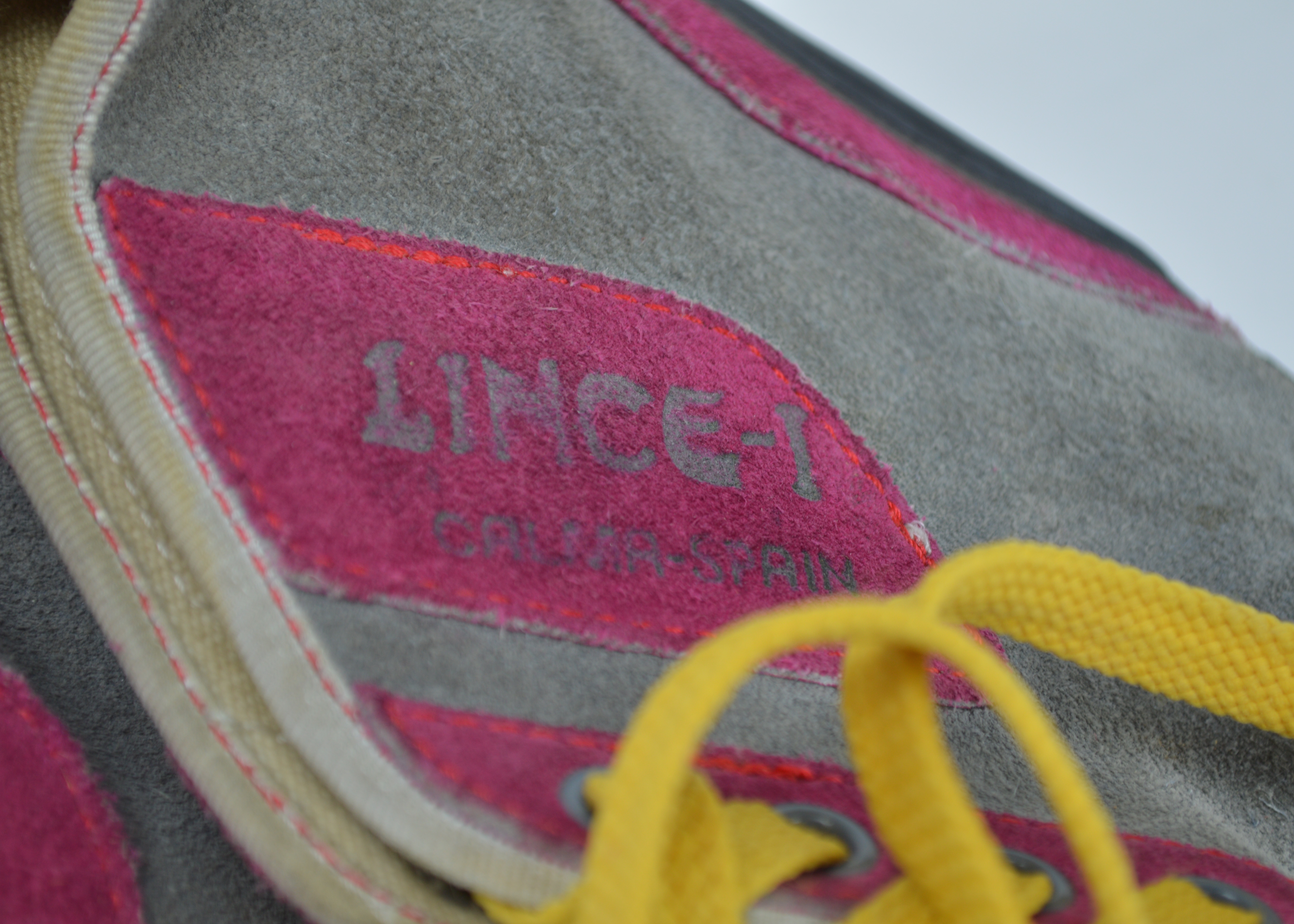 Vintage Calma Lince Climbing Shoes