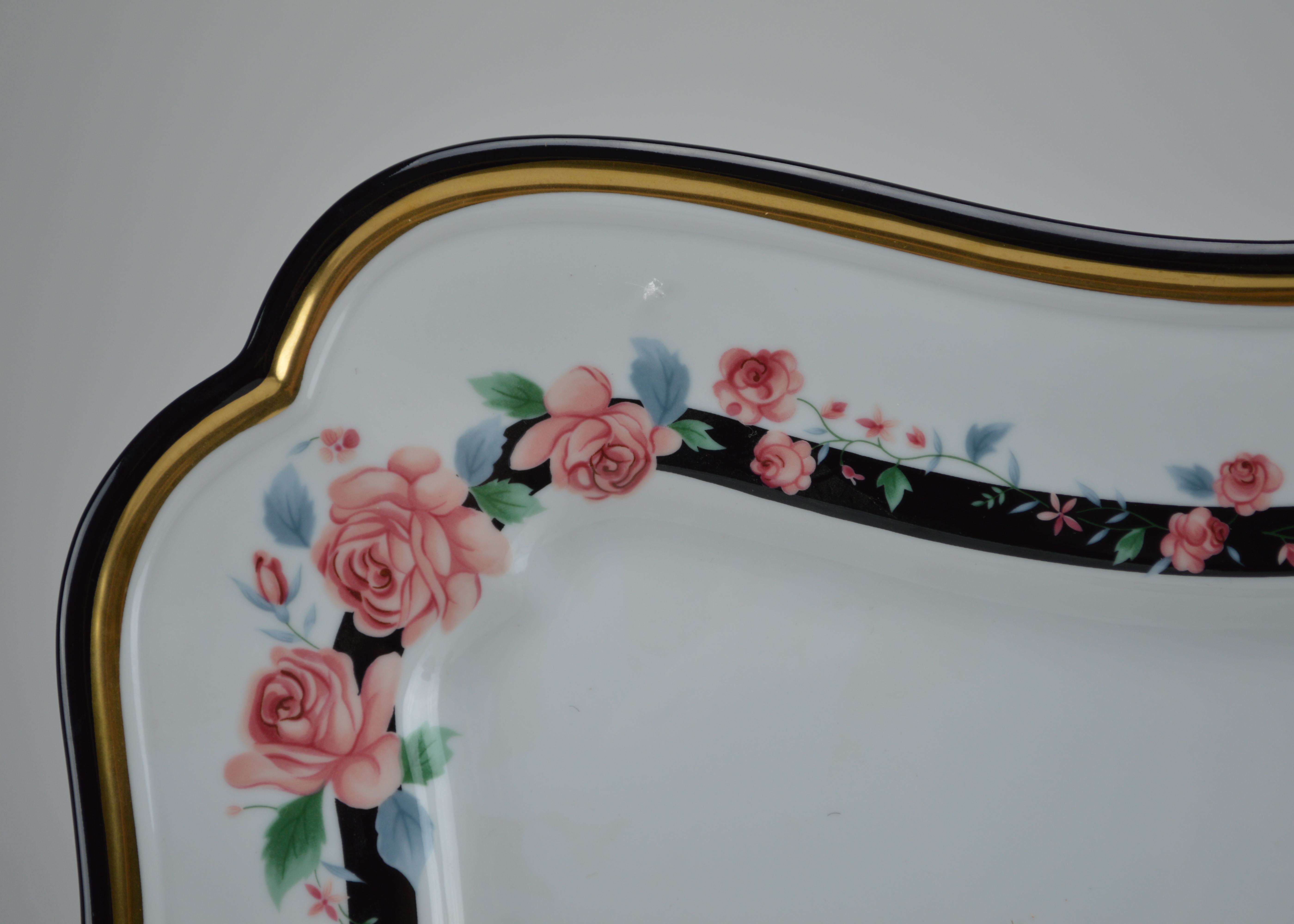 Victoria's Garden Porcelain Tea Set by Gear Arita