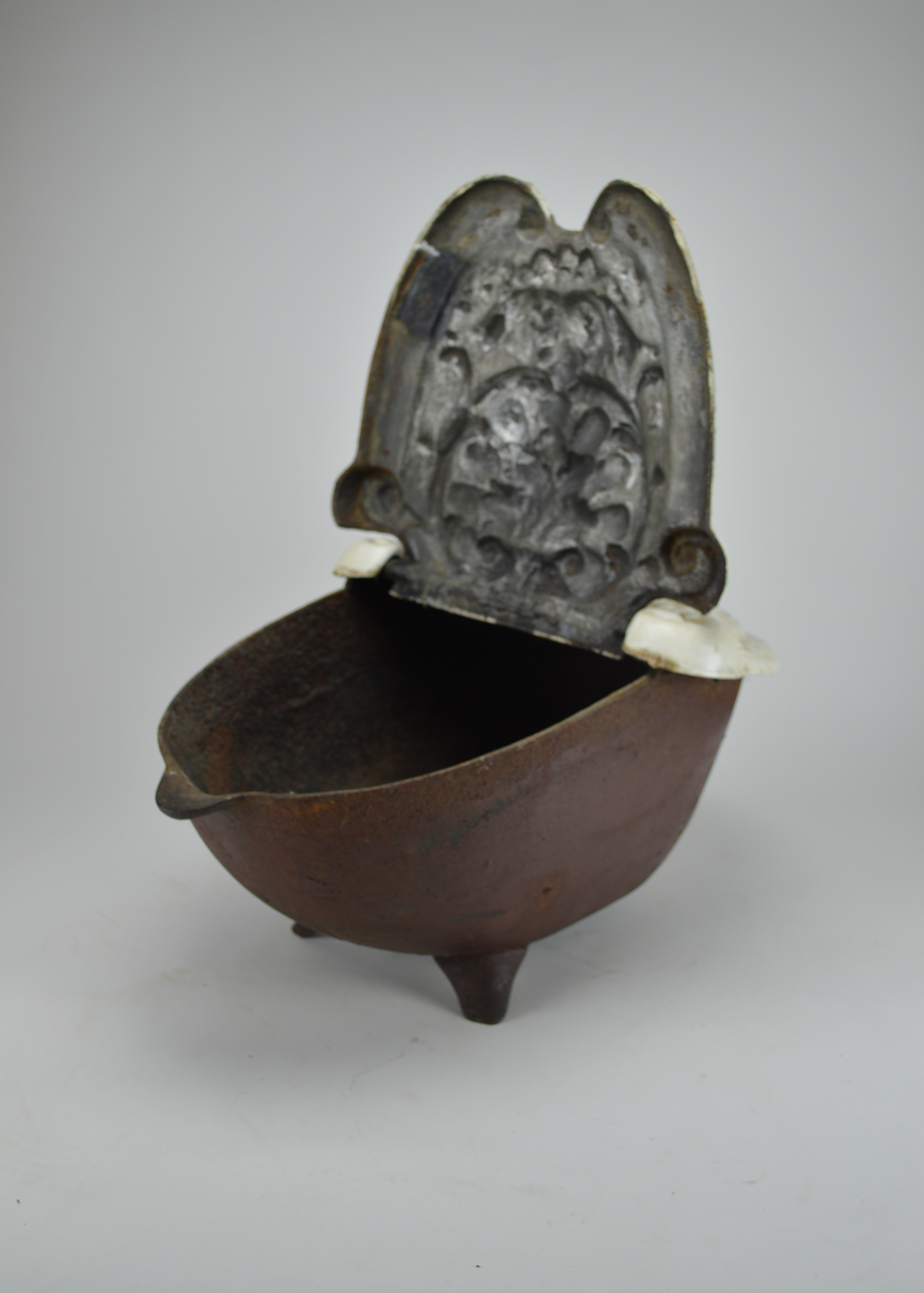 Decorative Cast Iron Coal Scuttle and Shovel