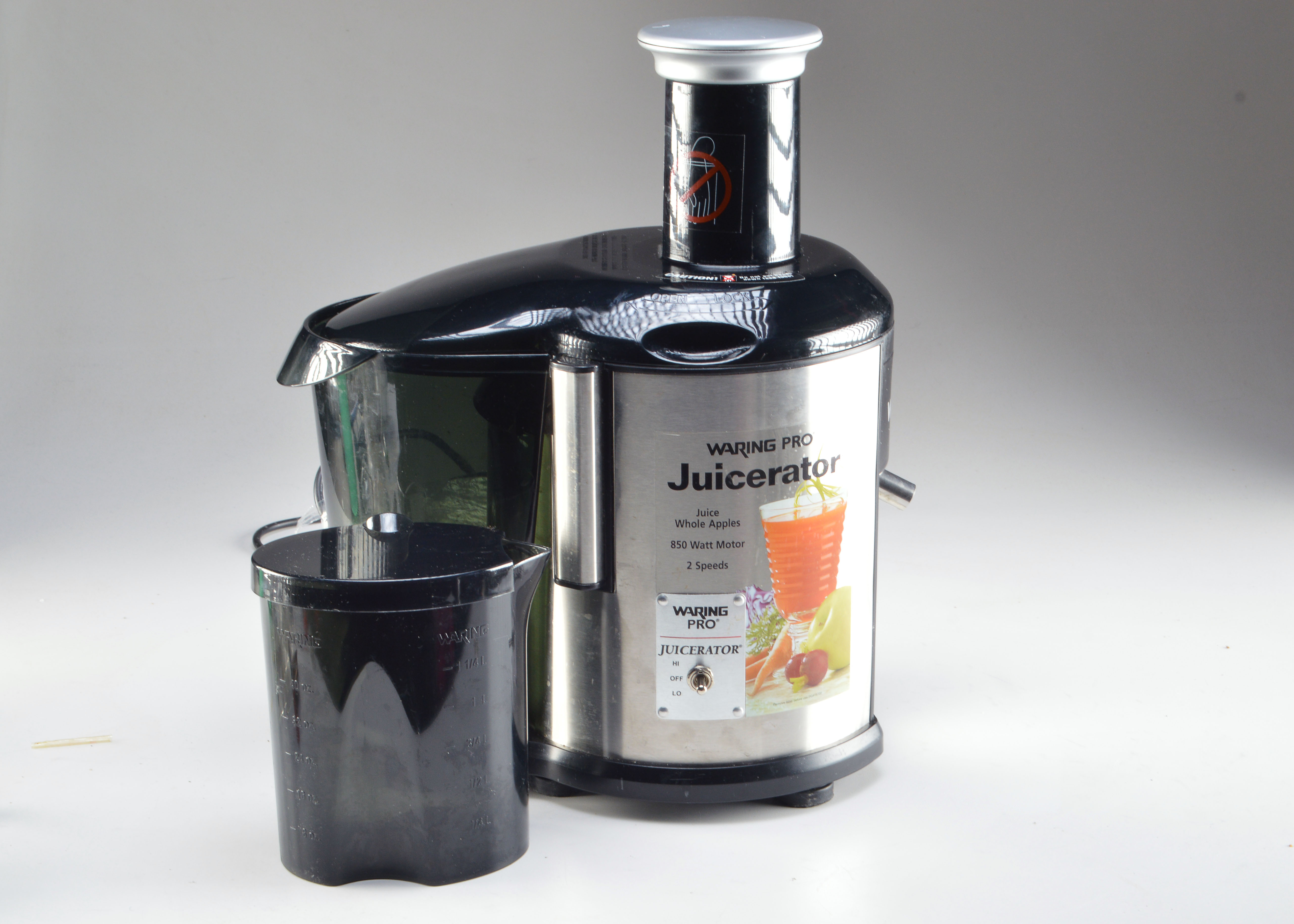 Waring Pro Juicerator