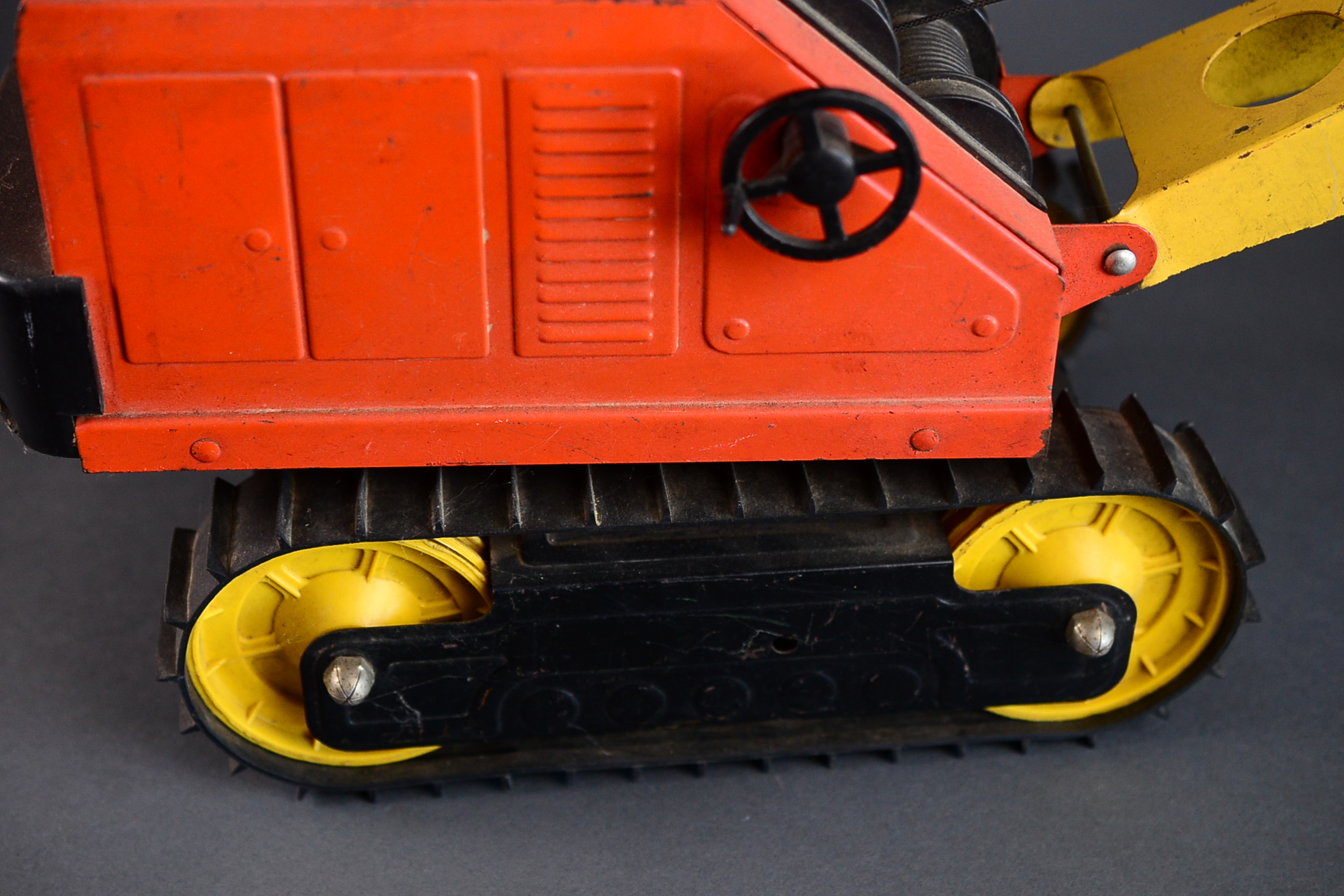 Vintage Nylint Metal Steam Shovel