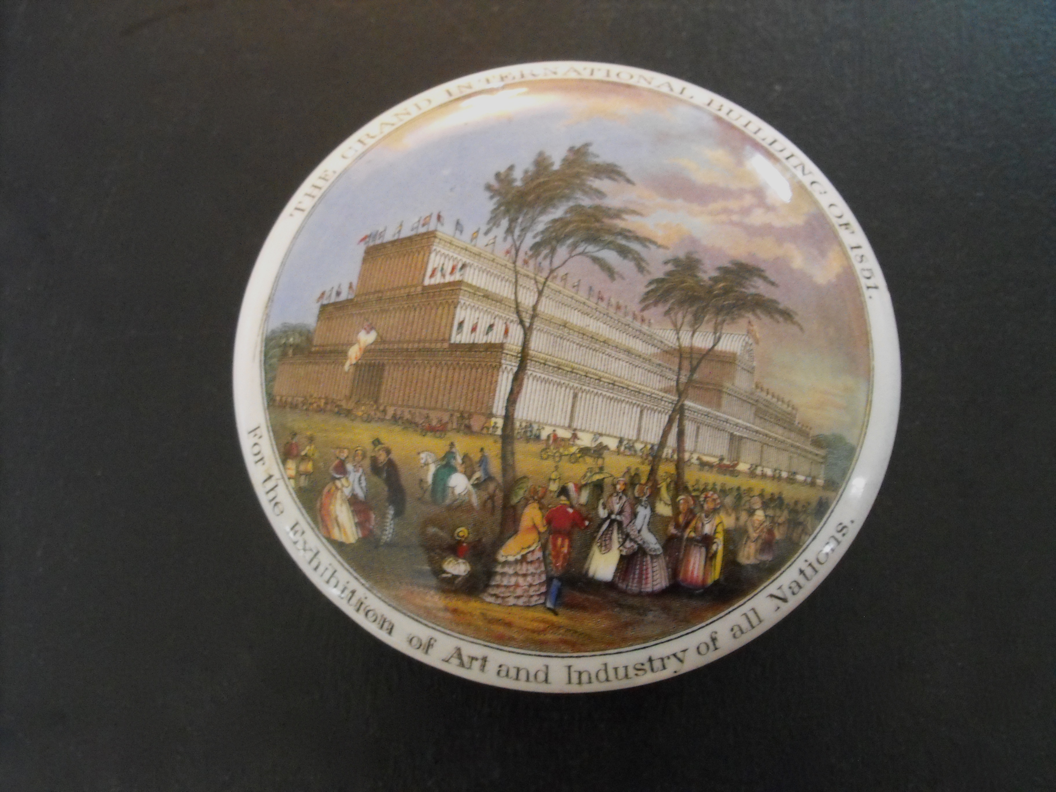 Early Victorian Prattware Box