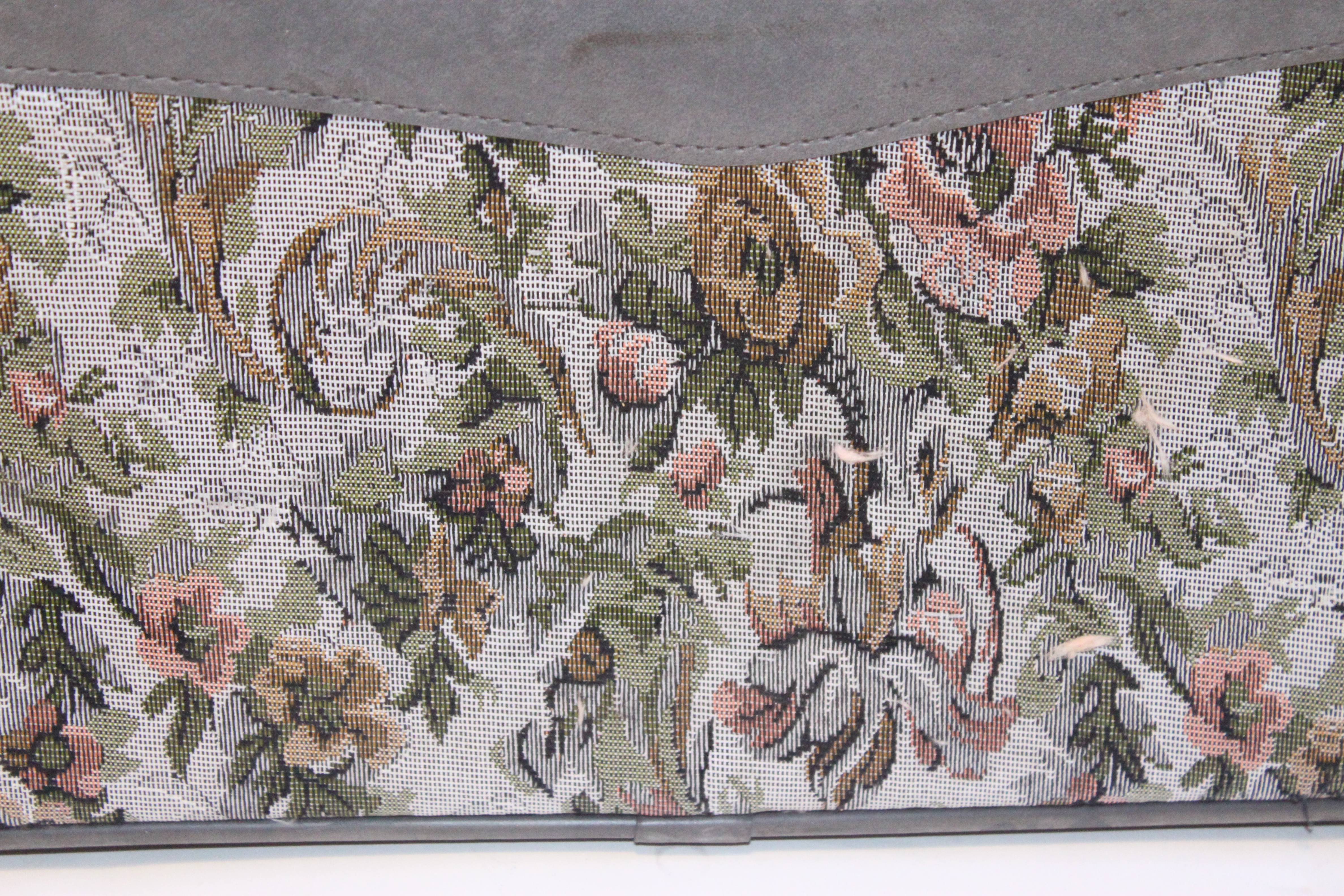 Vintage Floral Tapesty Jordache Luggage Set