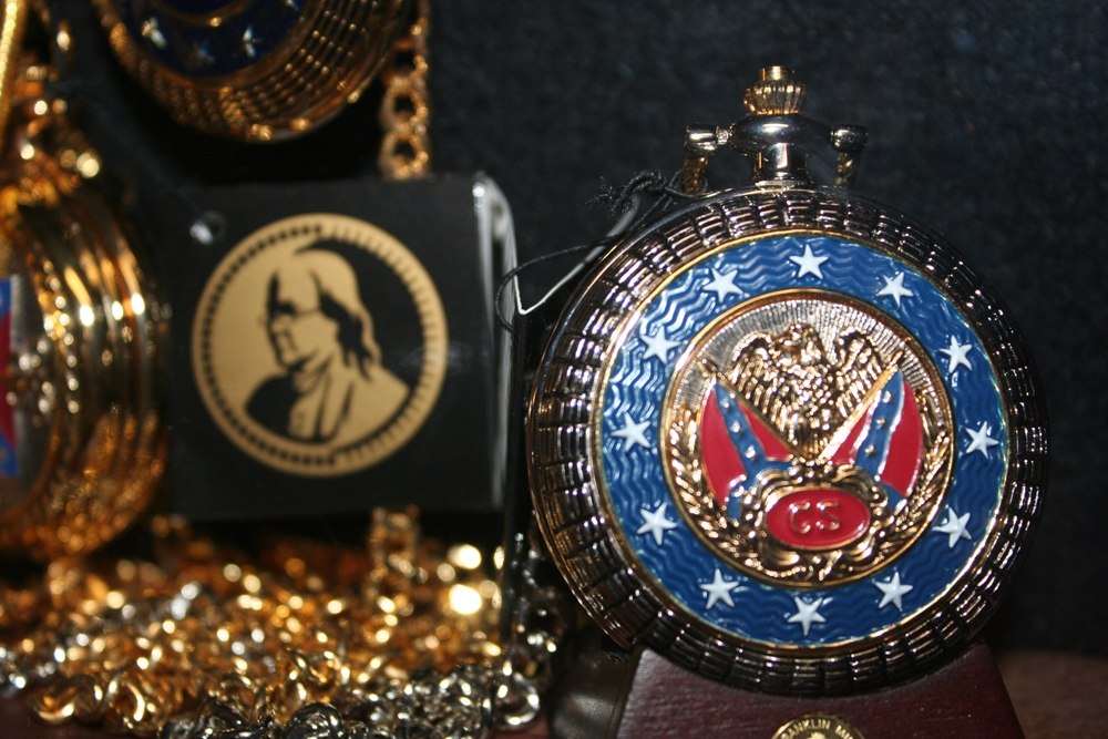 Civil War Decor Lot with Franklin Mint Collectibles