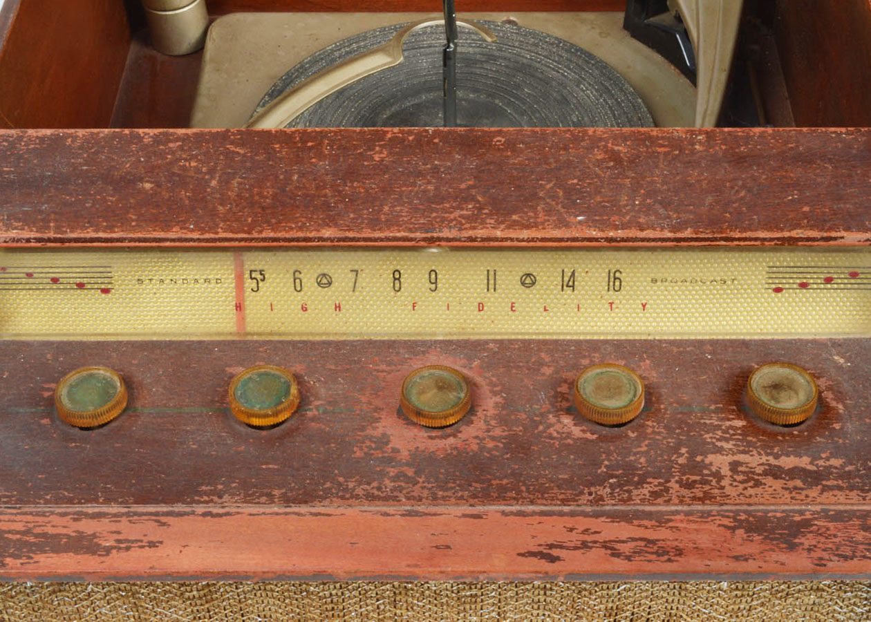 Sears Silvertone Syntronic Record Player