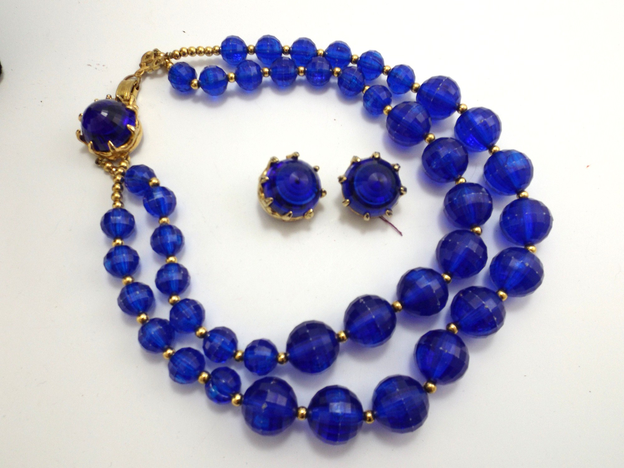 '80s Blue Beaded Choker and Matching Earrings
