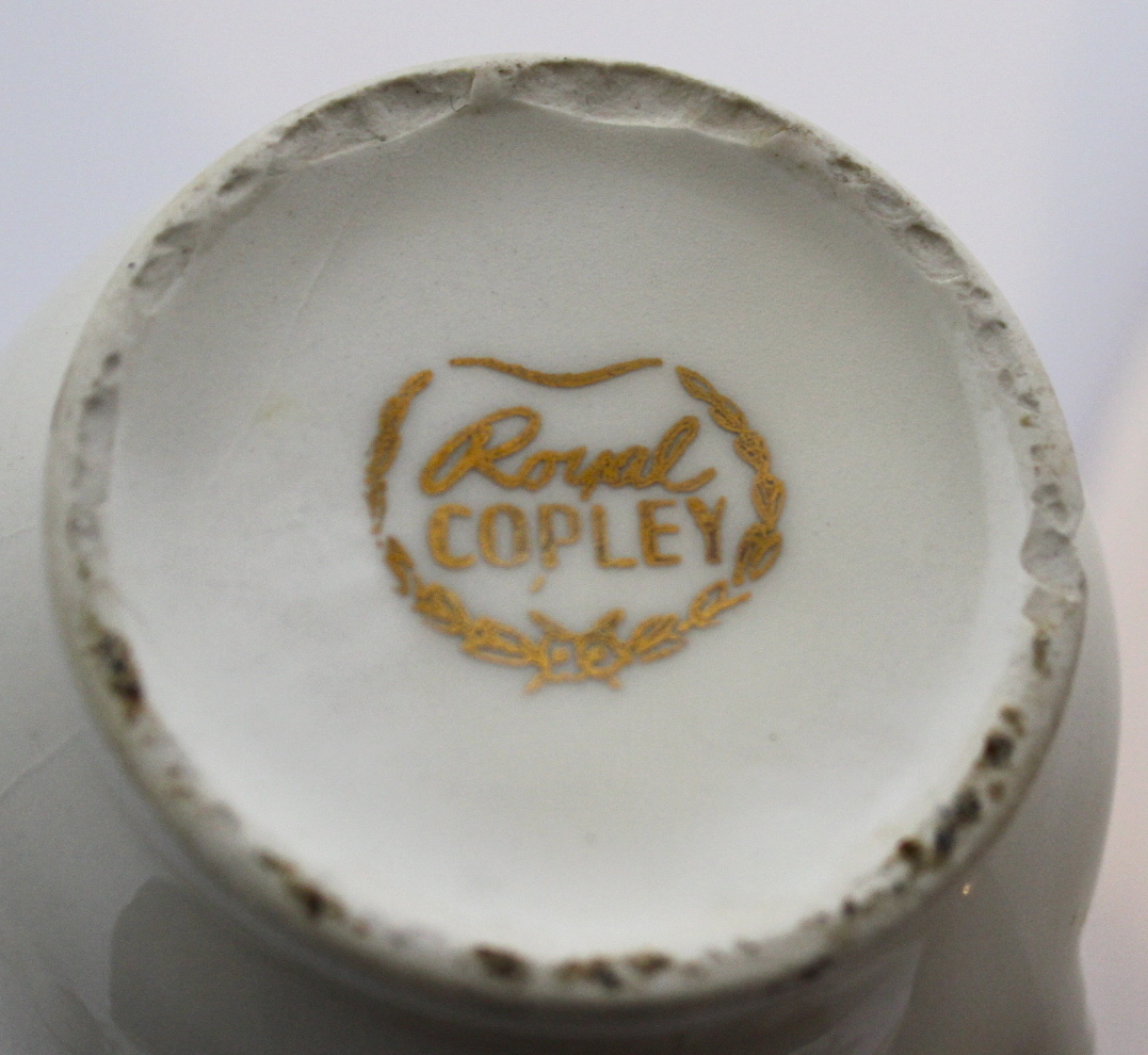 Cottage Chic Collection of Decoratives