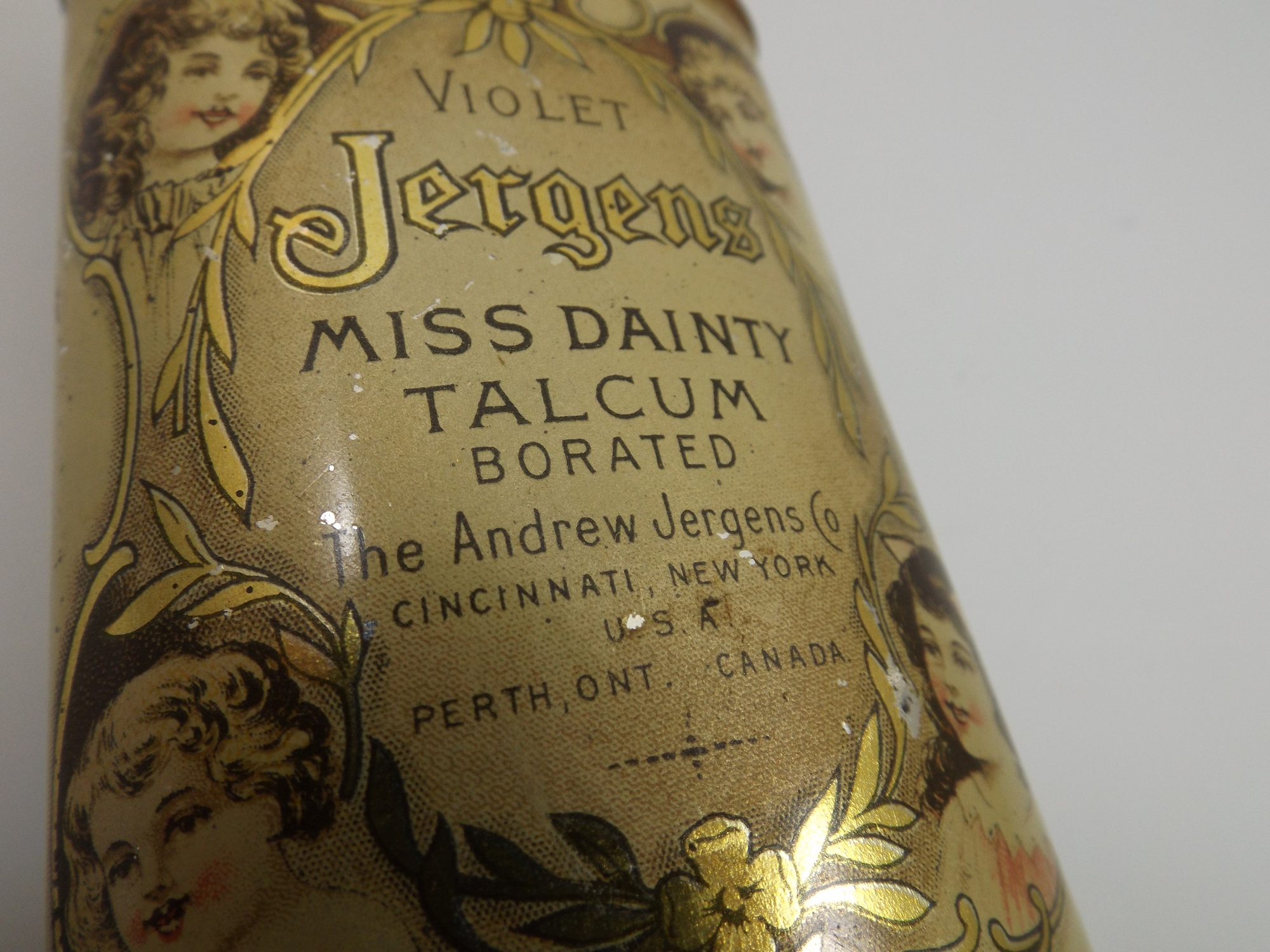 Violet Jergens Miss Dainty Talcum Tin, c. 1916