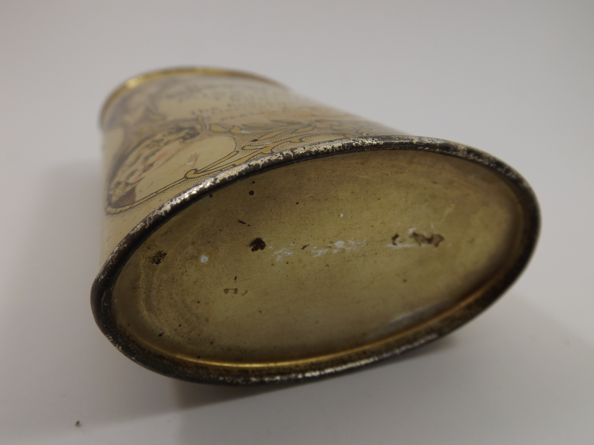 Violet Jergens Miss Dainty Talcum Tin, c. 1916