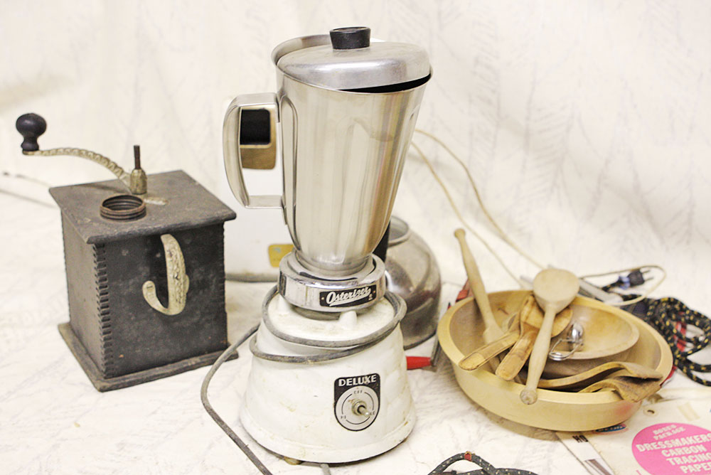 Vintage Home and Kitchen Appliances