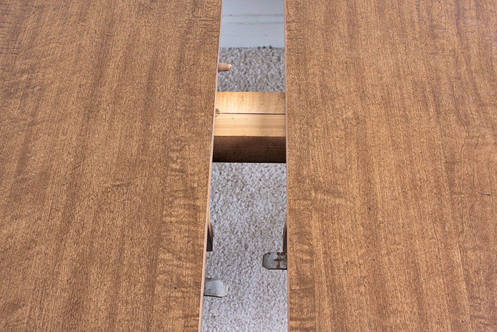 Maple Laminate Dining Room Table