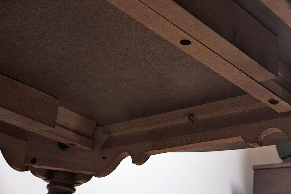 Maple Laminate Dining Room Table