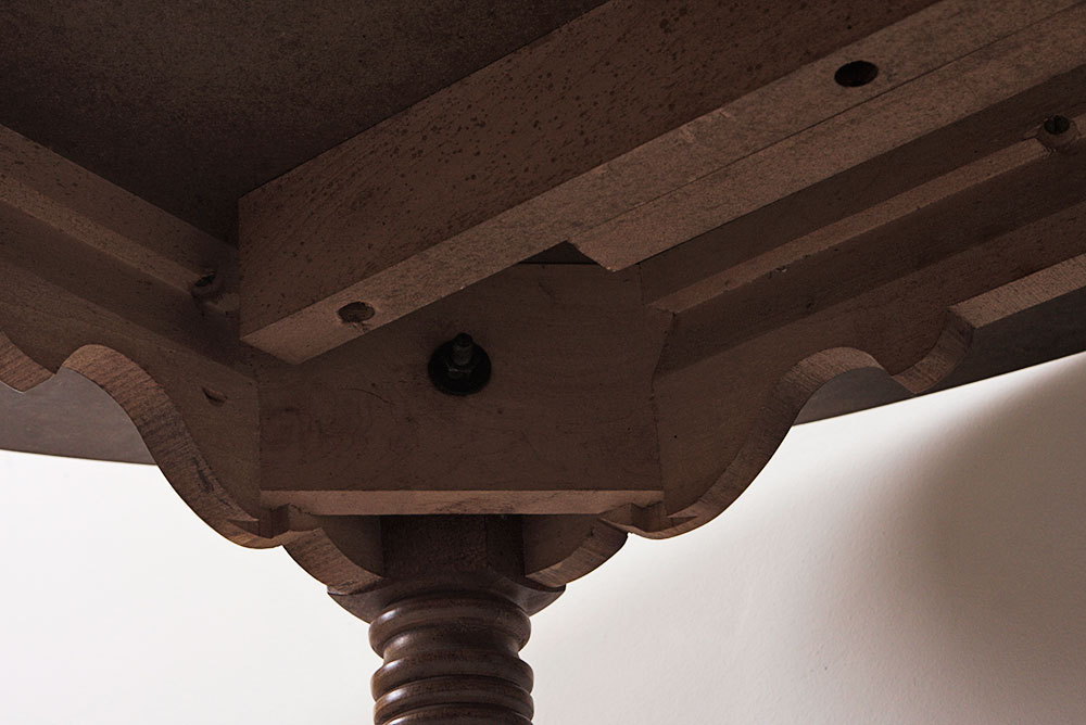 Maple Laminate Dining Room Table