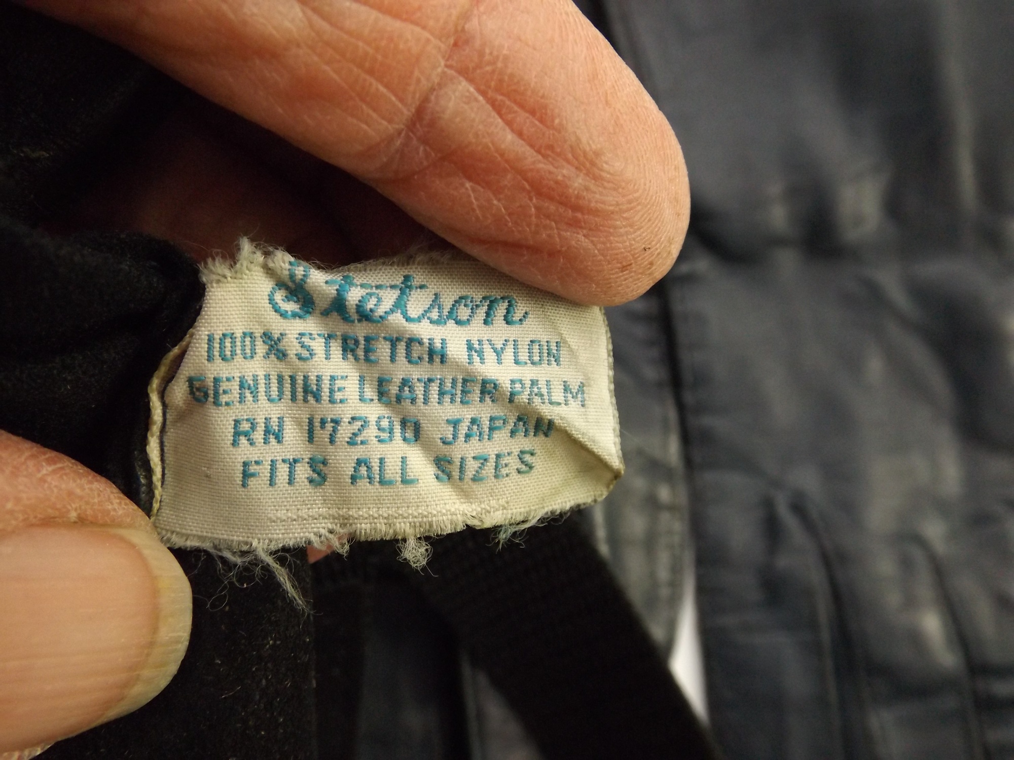 Vintage Ladies Gloves