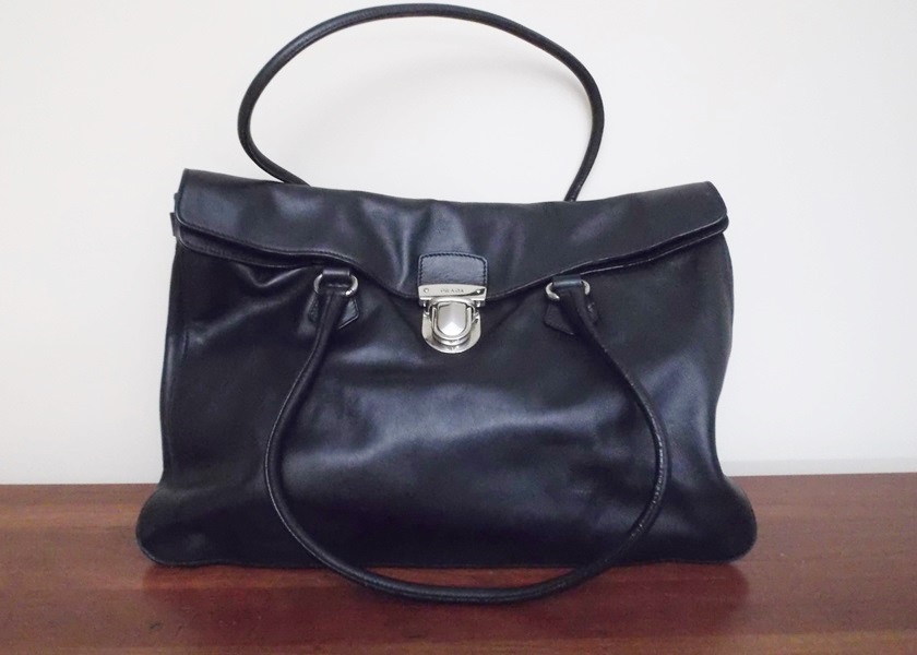 2002 Black Leather Vitello Easy Prada Handbag