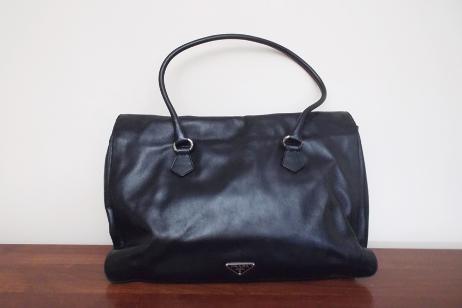 2002 Black Leather Vitello Easy Prada Handbag
