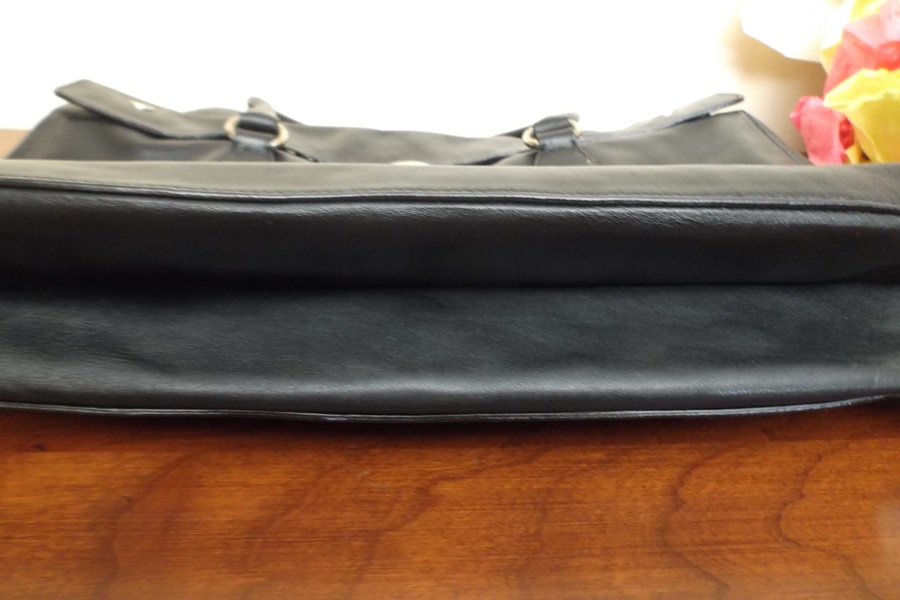 2002 Black Leather Vitello Easy Prada Handbag