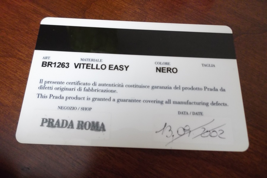 2002 Black Leather Vitello Easy Prada Handbag