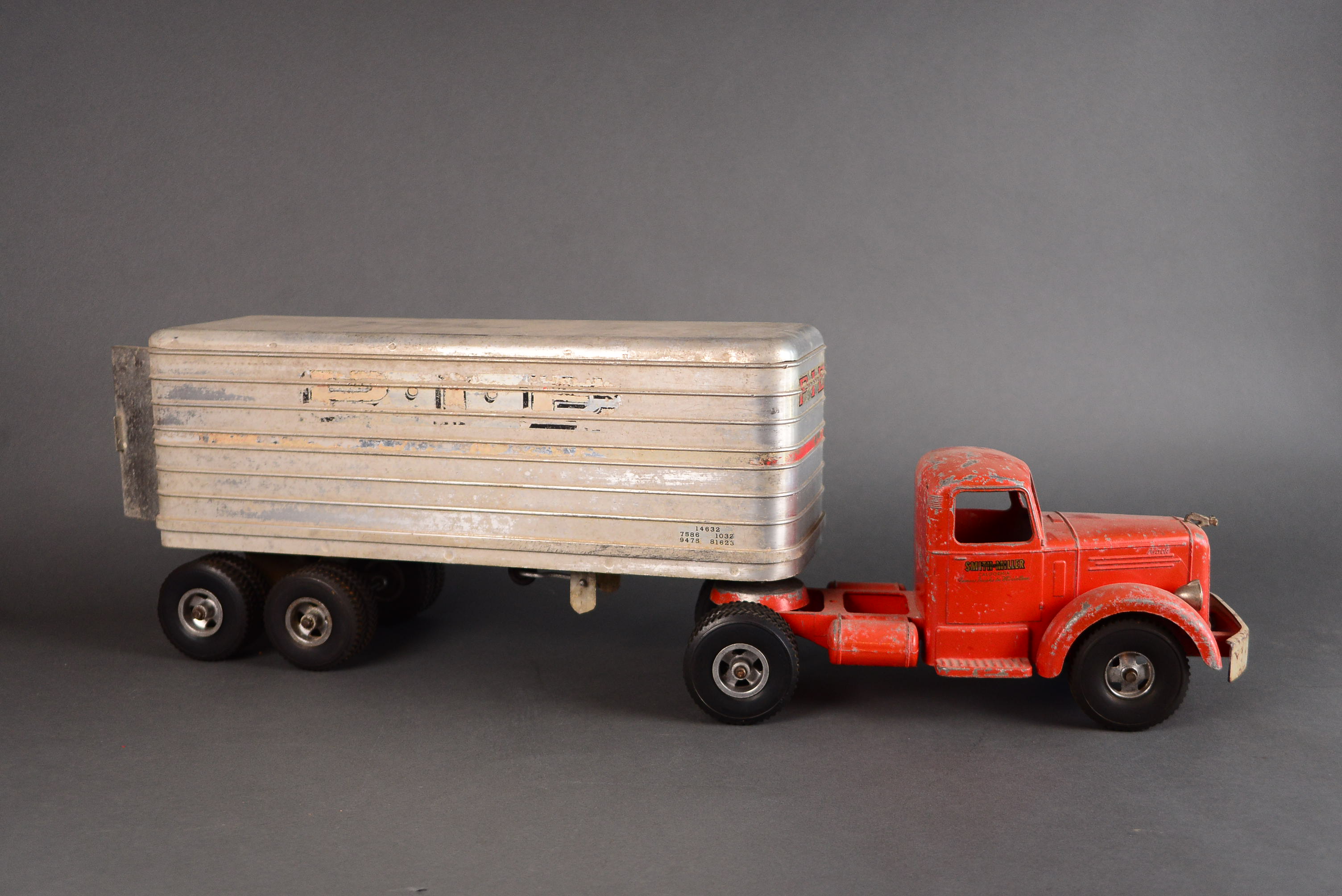 Smith Miller Pressed Steel Mac Tractor Trailer Truck