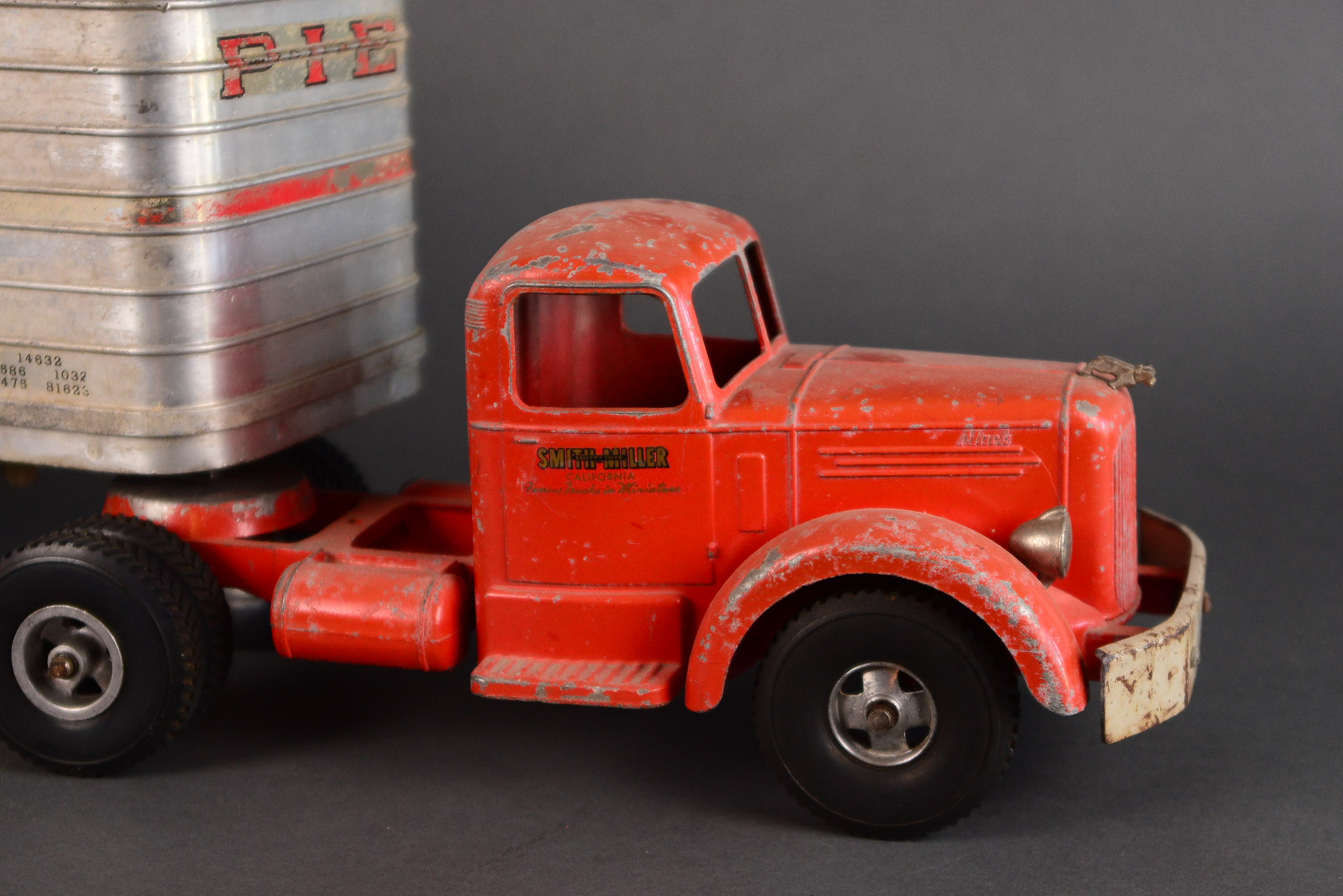 Smith Miller Pressed Steel Mac Tractor Trailer Truck