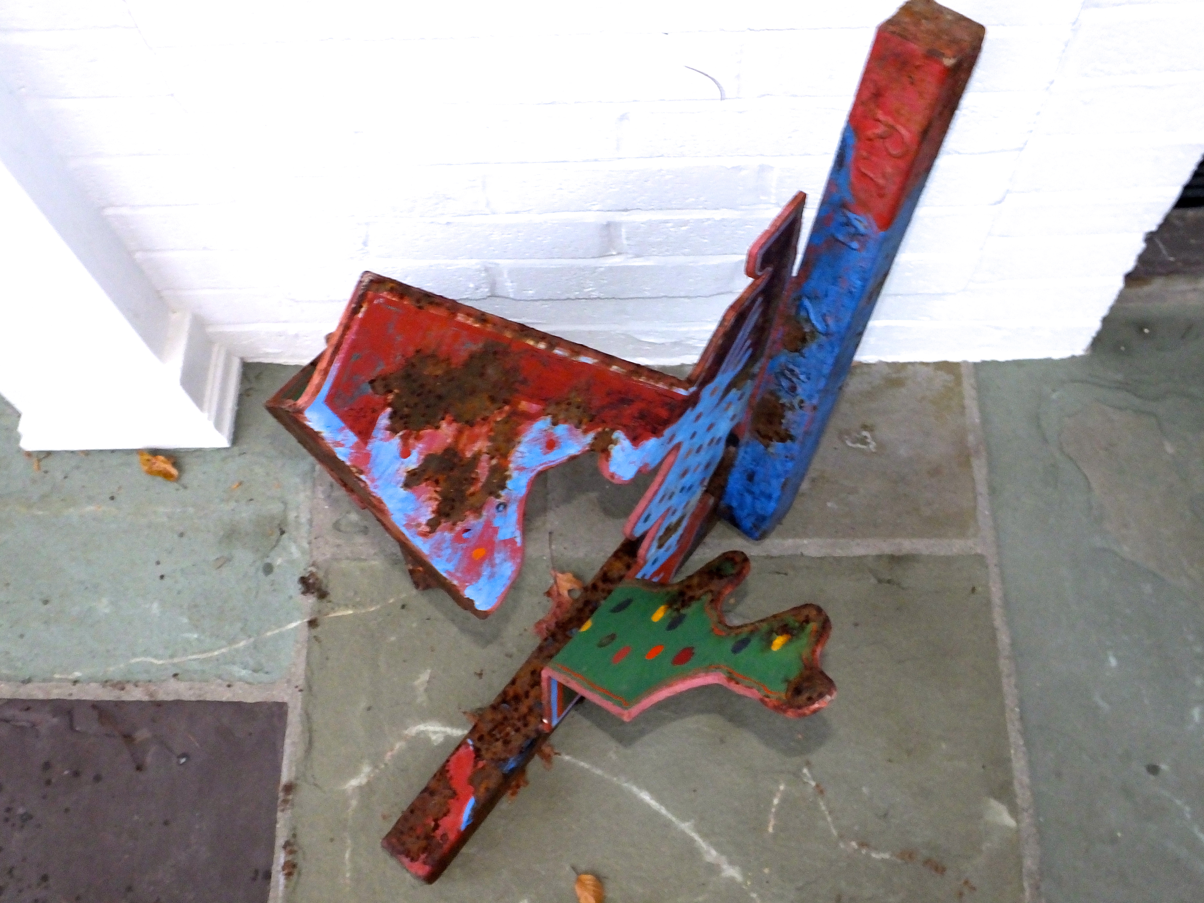 Original Painted Small Steel Sculpture from Robert J. M. Morris