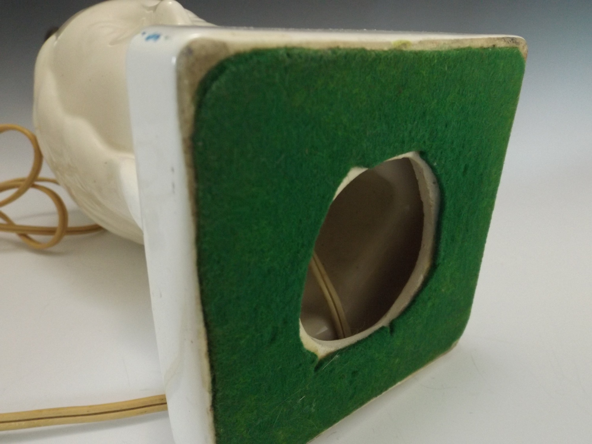 Ceramic Lady Head Lamp Base